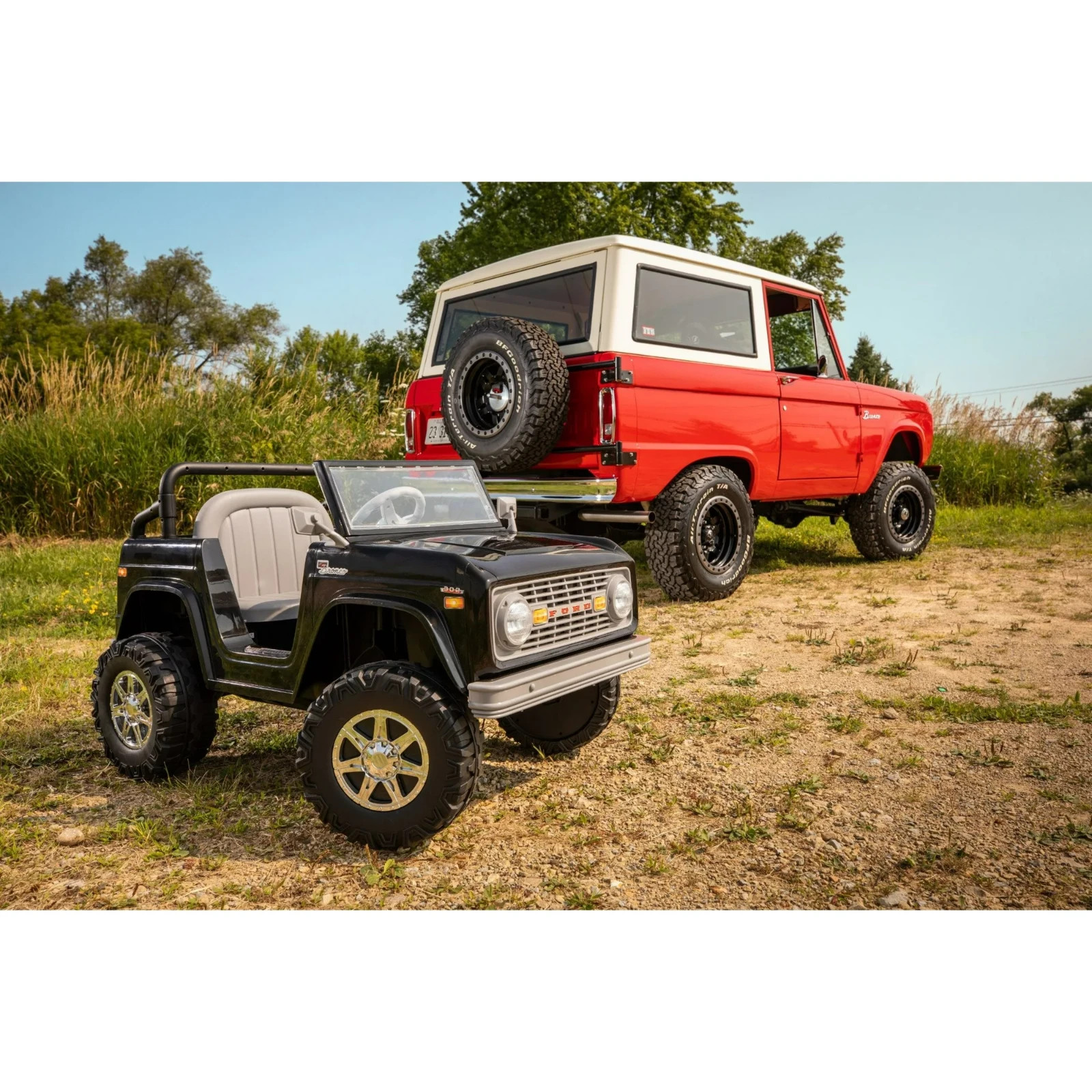 Classic 6V Ford Bronco Ride-On Car with Headlights and Horn, Black, Ages 3+