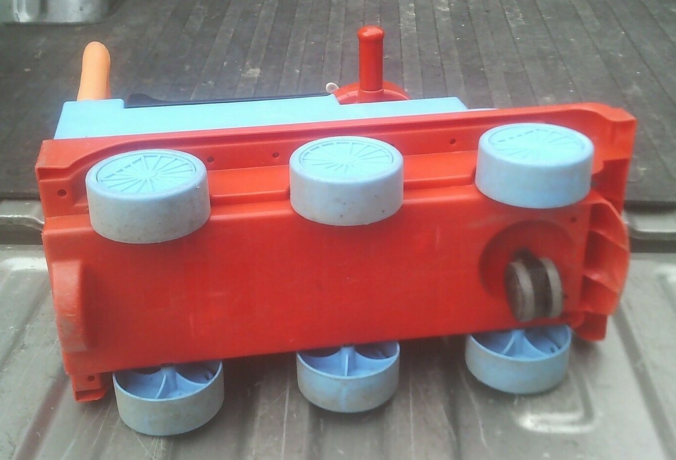 Thomas train sit and ride on toy 19 inches long used condition 2010 Gullane