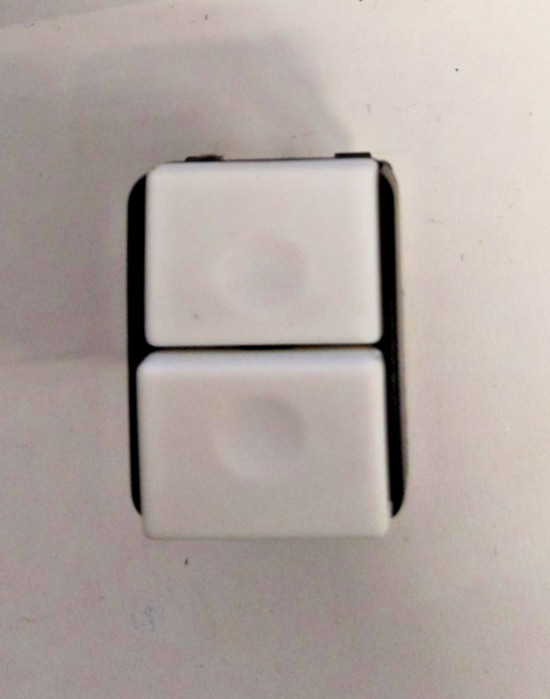 Power Wheels 6 Prong Push Button Part #00801-17736