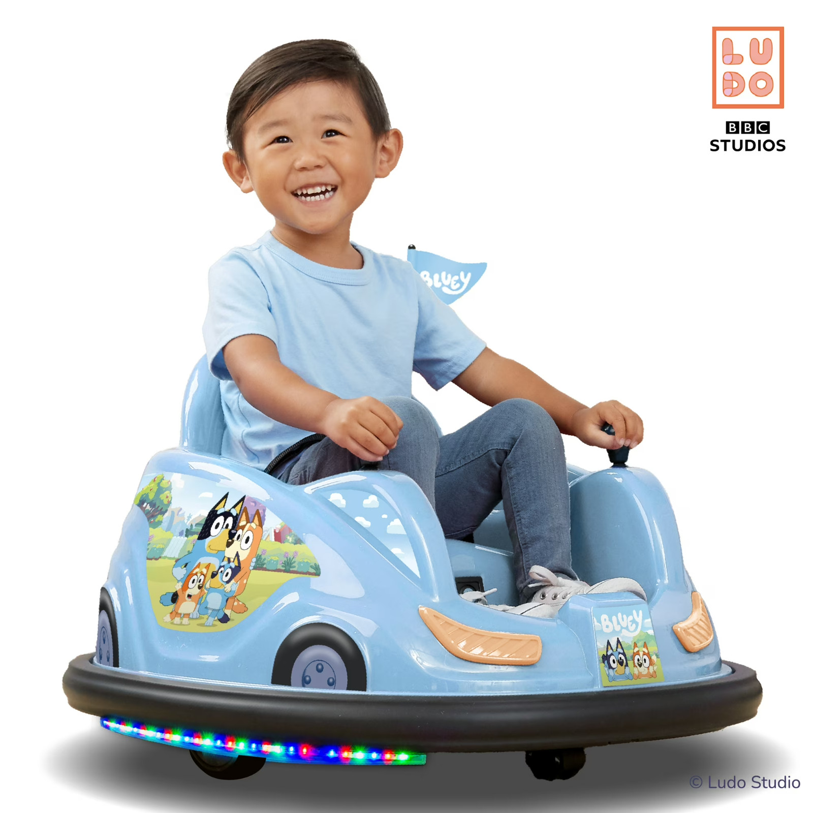 Bluey 6V Battery-Powered Bumper Car Ride-On, Ages 18-48 Months, Light Blue