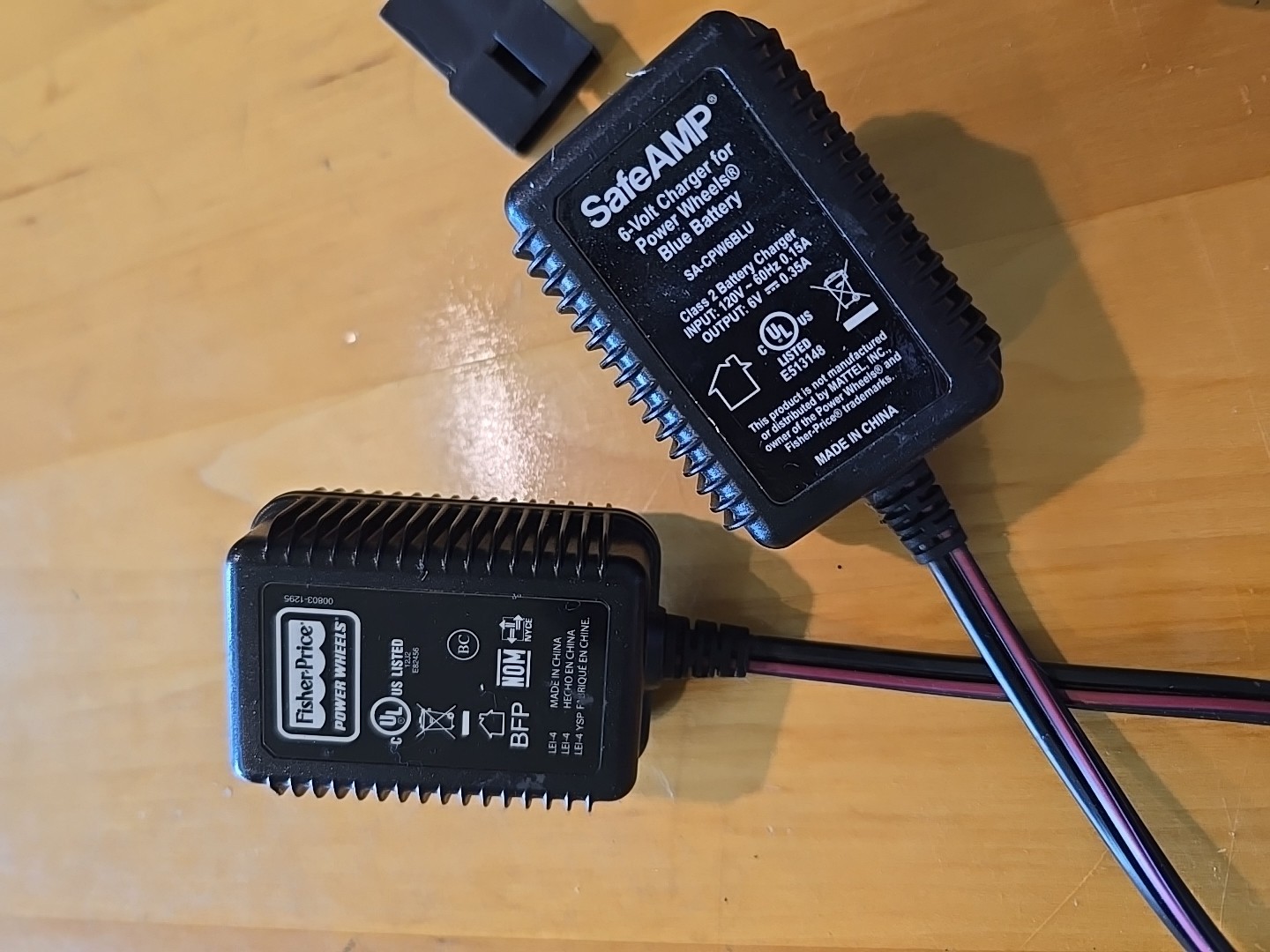 Two! Fischer Price 6v SA-CPW6BLU Power Wheels Chargers