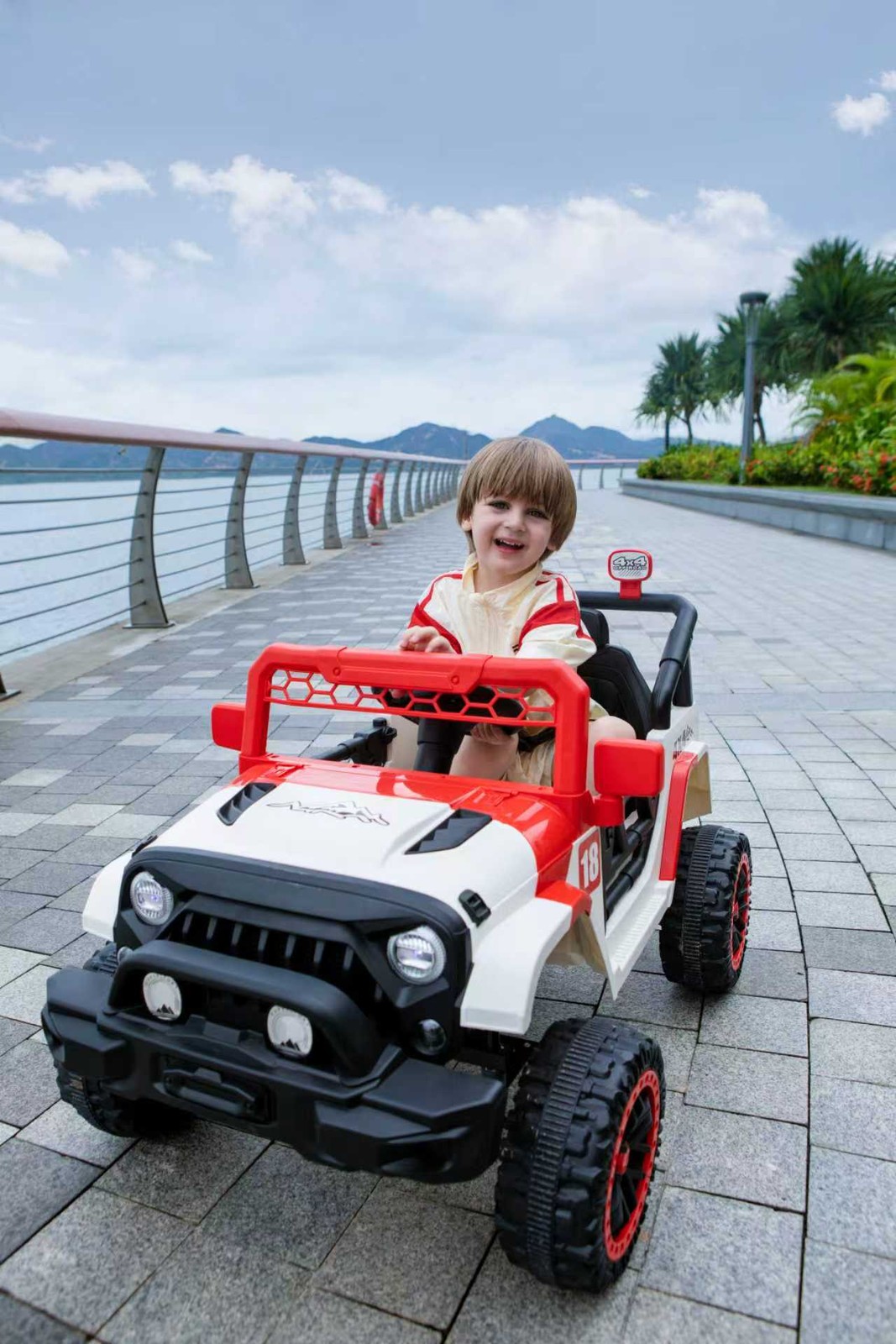 12V Ride on Car with Remote Control LED Lights Music Player for Kids Gift RED