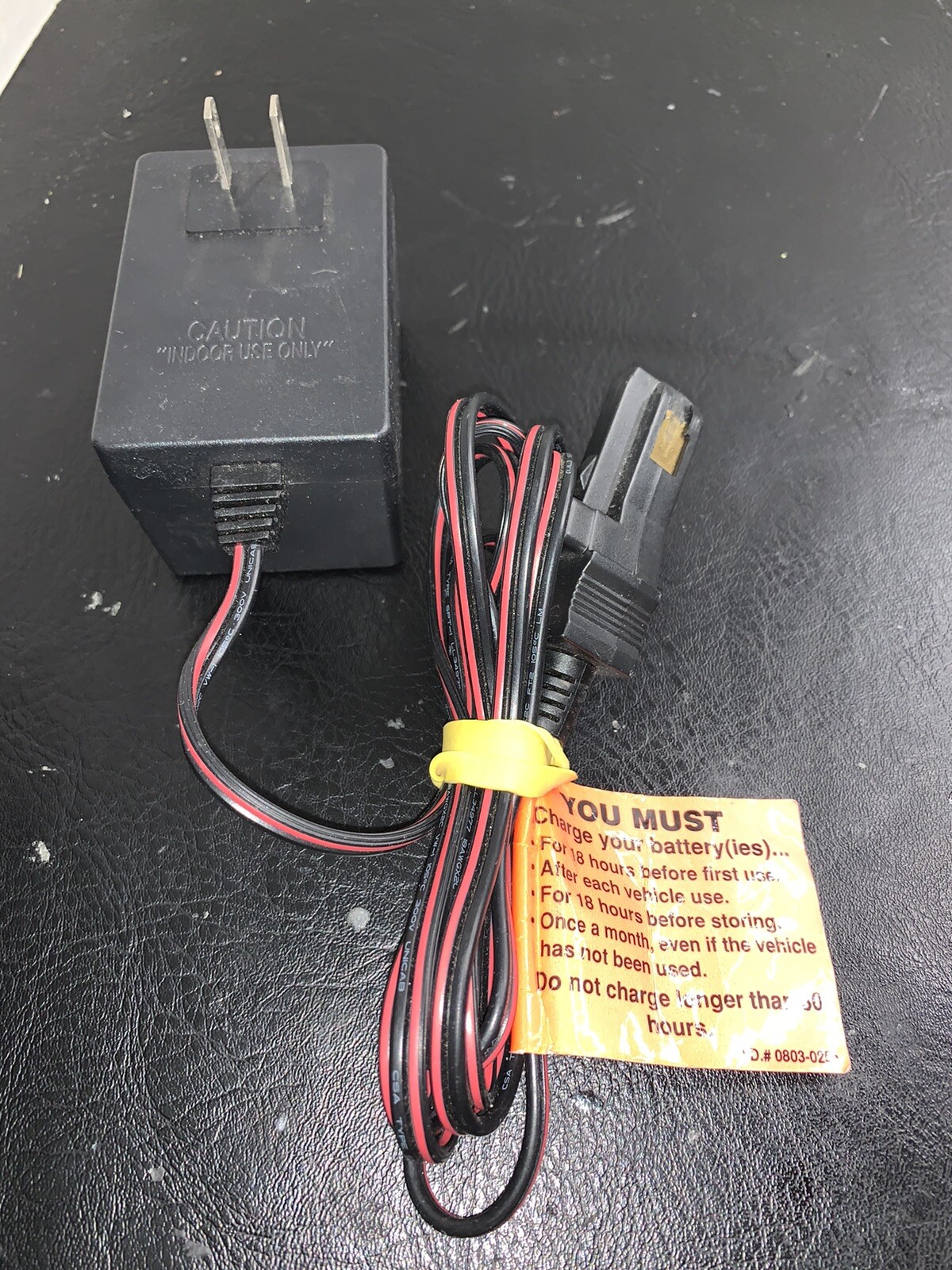 POWER WHEELS BATTERY CHARGER BY FISHER PRICE 00801-0972 12V DC