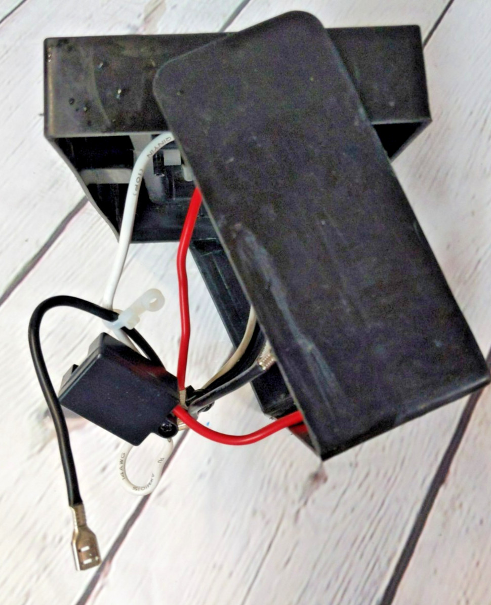 National Product Patrol Police Motorcycle 12V Battery Case and Wire Harness