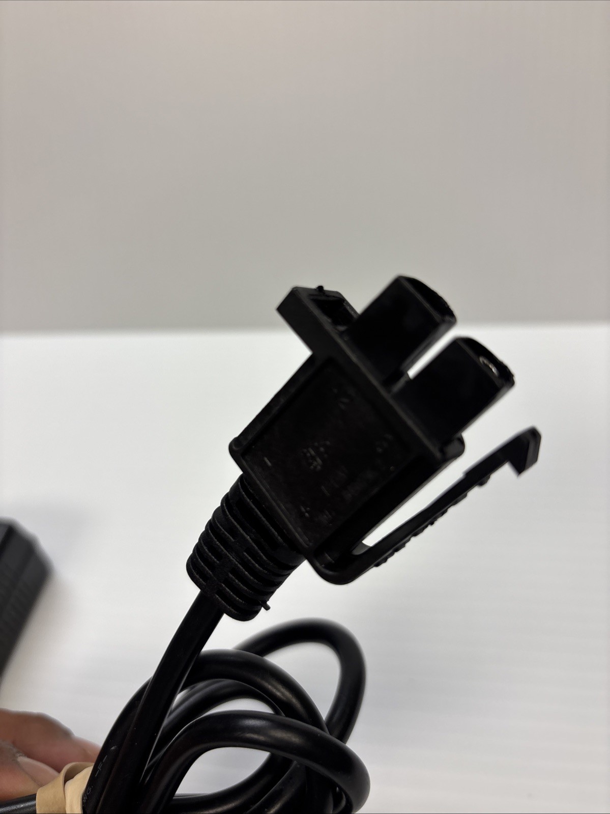 SHENGLE ELECTRONIC Class 2 Power Supply BATTERY CHARGER Model:SL24-07-04 (88)