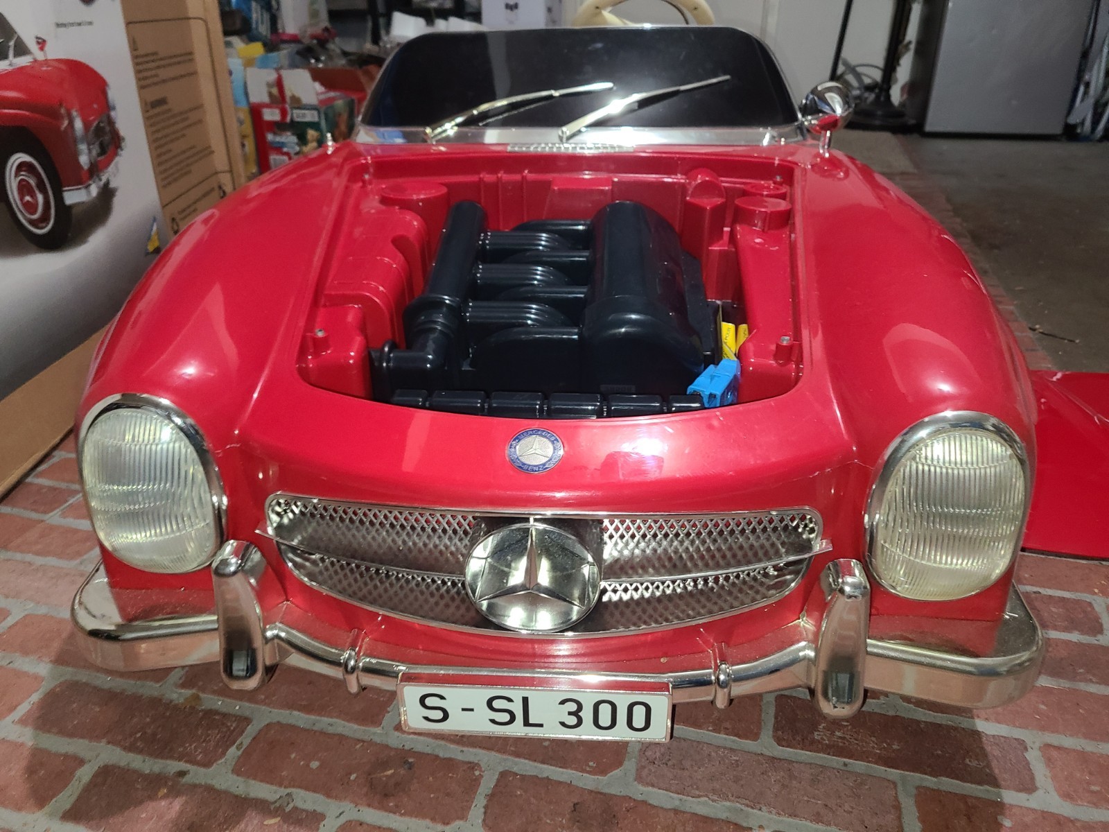 RARE – Kid Trax Mercedes-Benz SL300 12V Electric Ride-On Car For 2 – IOB