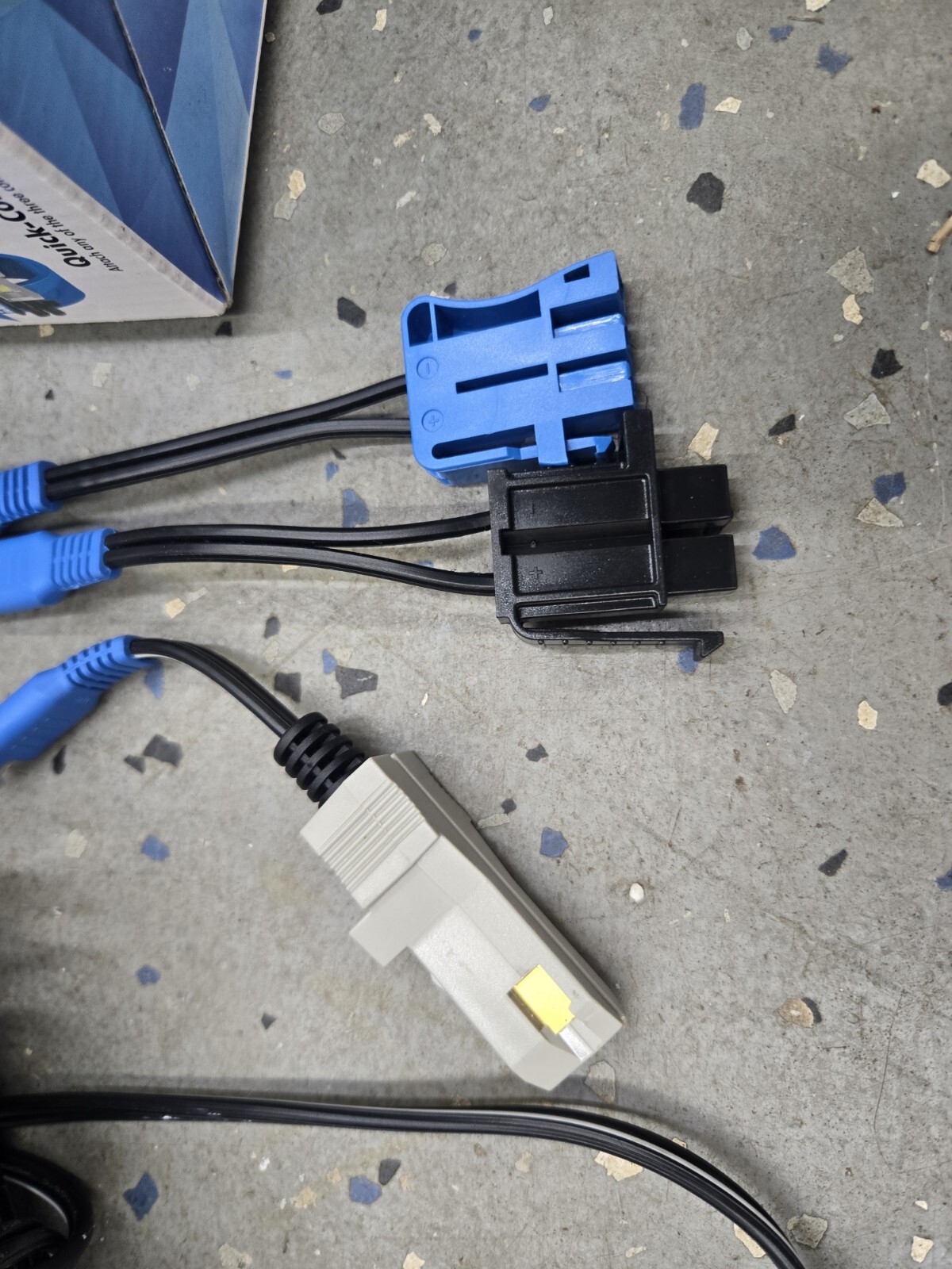 Schumacher Charge N Ride CR1 Universal Charger For Ride On Toys – 3 Connectors