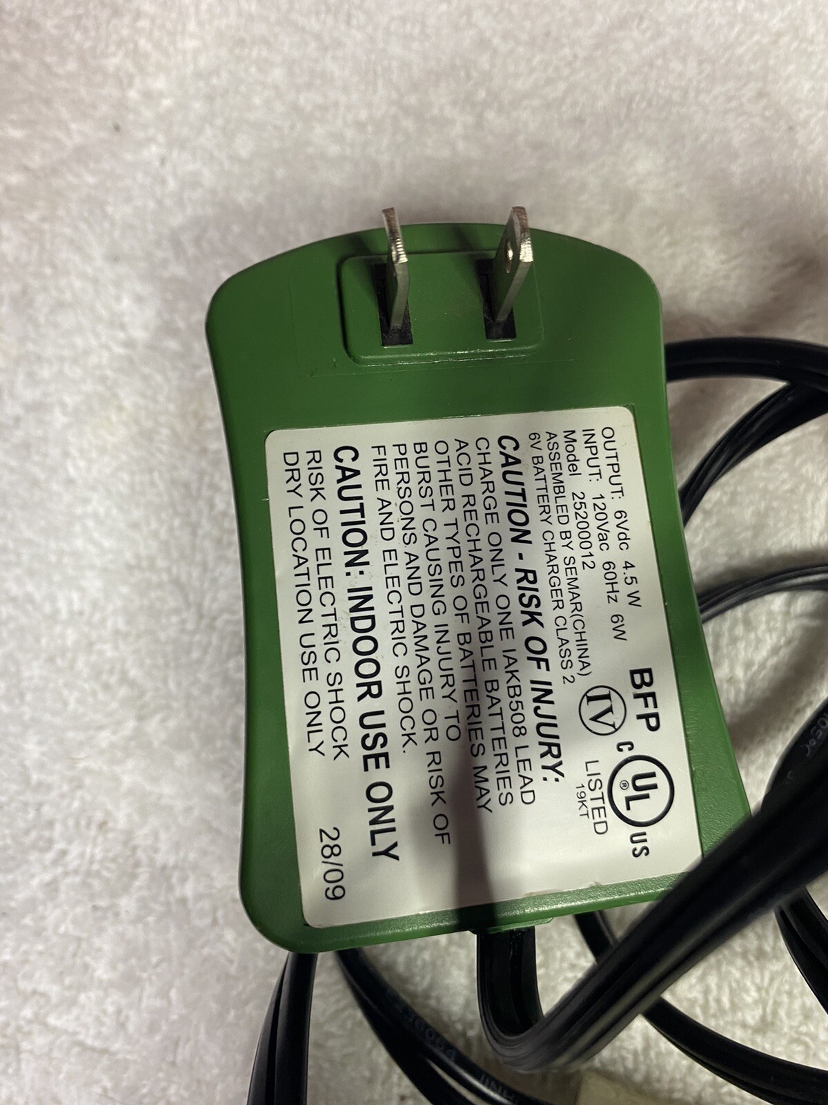 Genuine Peg Perego 25200012 Charger AC Adapter 6V 4.5W With Battery Connector