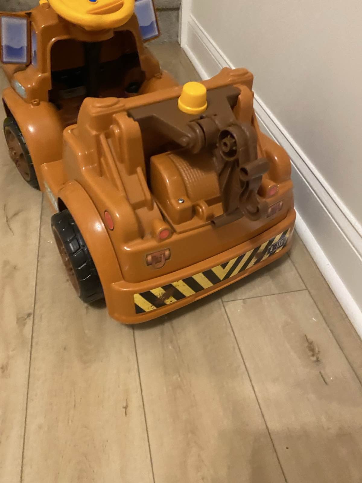 Disney Pixar Cars Mater 6V Ride On Truck 2012 NOT TESTED