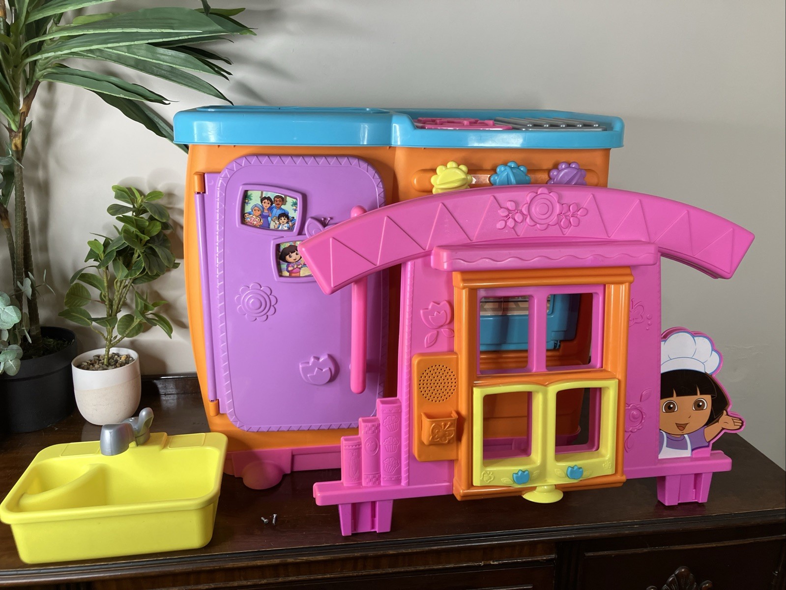 Dora The Explorer Talking Kitchen 2011 TESTED WORKS Fisher Price Mattel