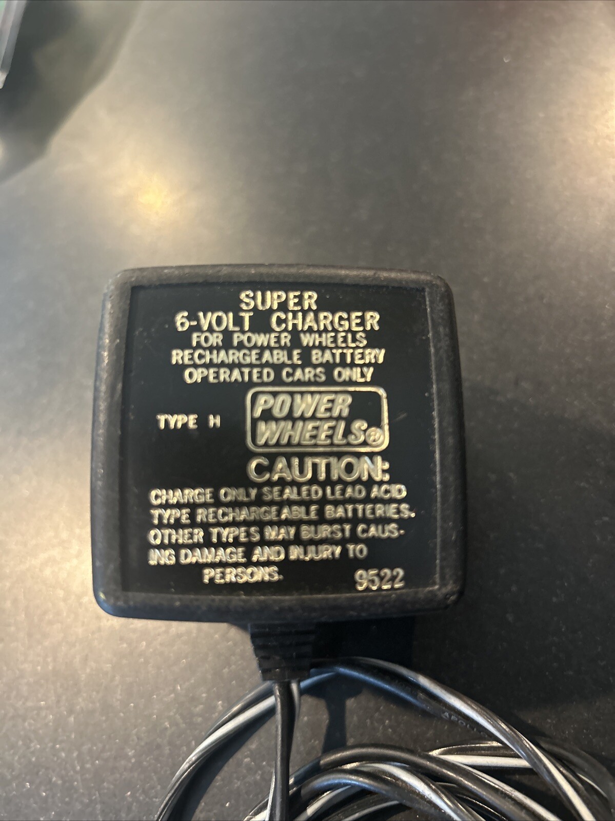 POWER WHEELS 6 VOLT SUPER BATTERY CHARGER MODEL BC-120-61200 CLASS 2