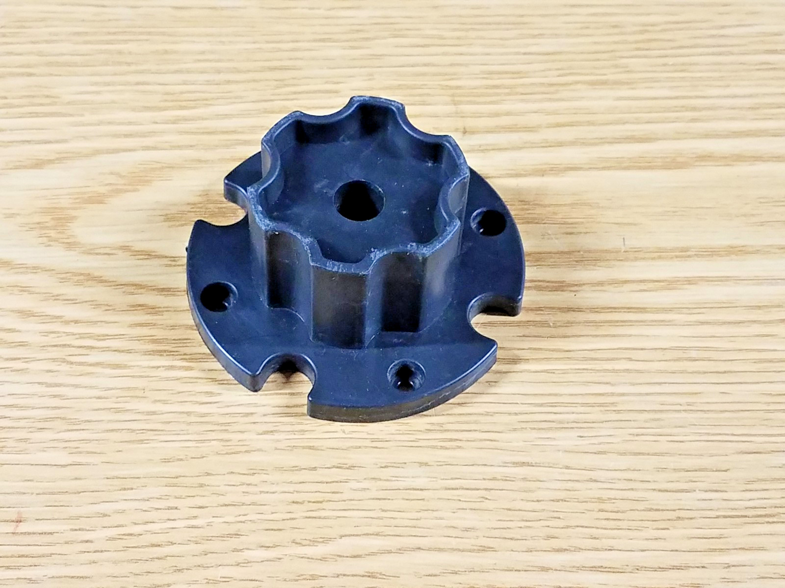 Sopbost Kids Ride On Toy Car 12 Volt Wheel Adapter Gear