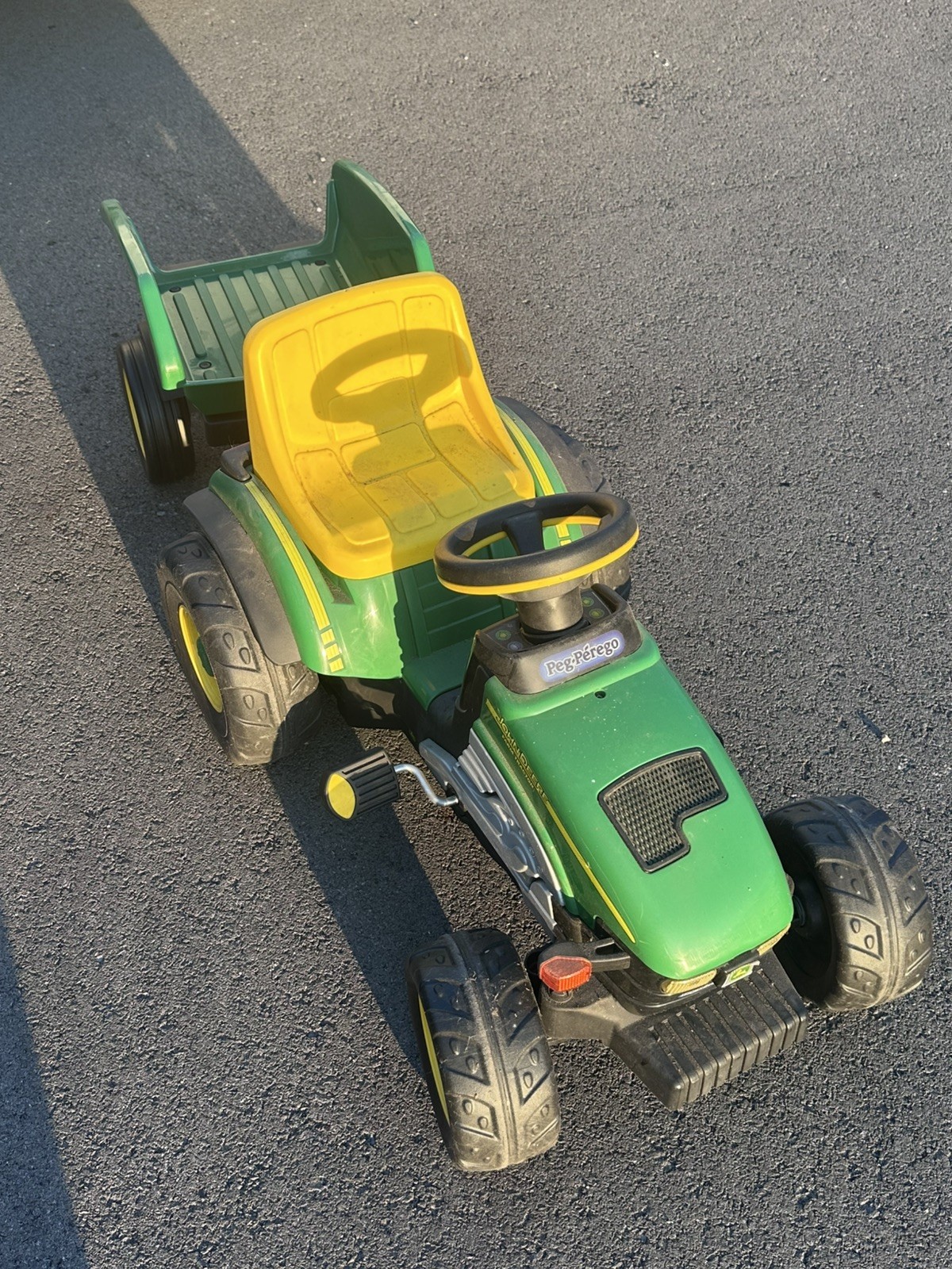 Peg Perego John Deere Farm Tractor and Trailer Pedal Ride-On Toy for Kids