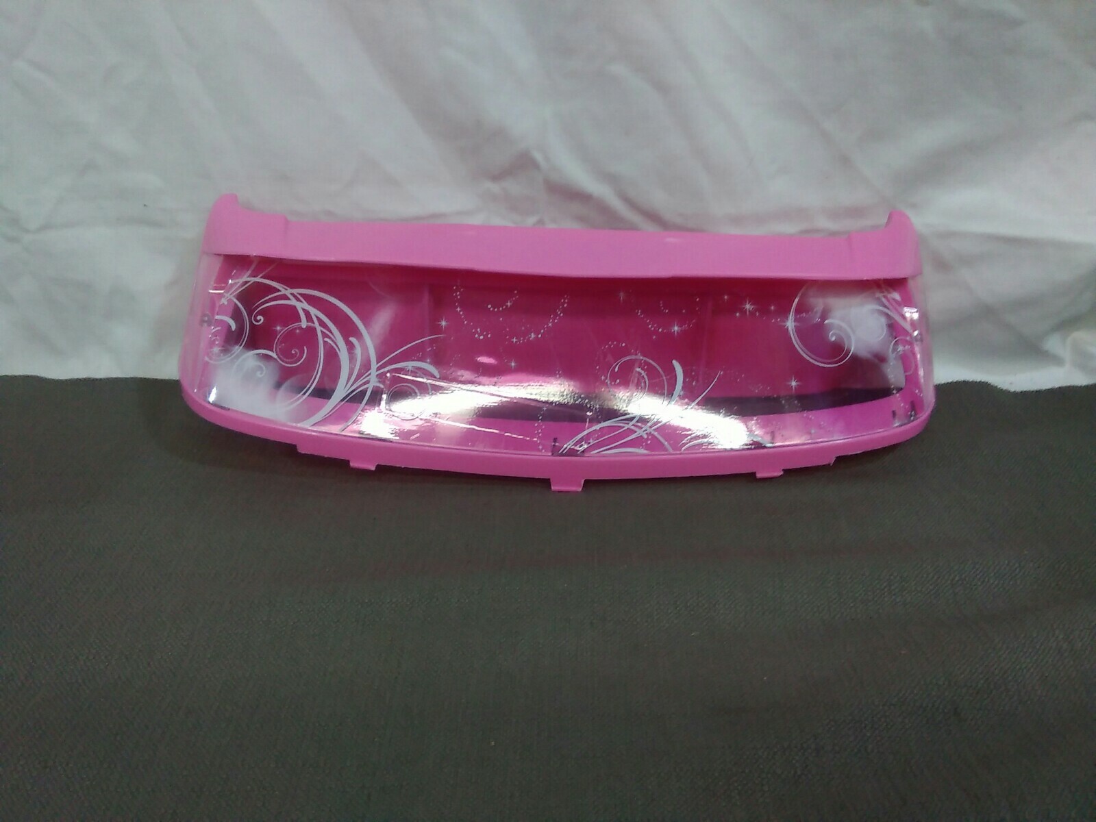 Power Wheels Disney princess Mercedes-Benz AMG 45 pink rear window only
