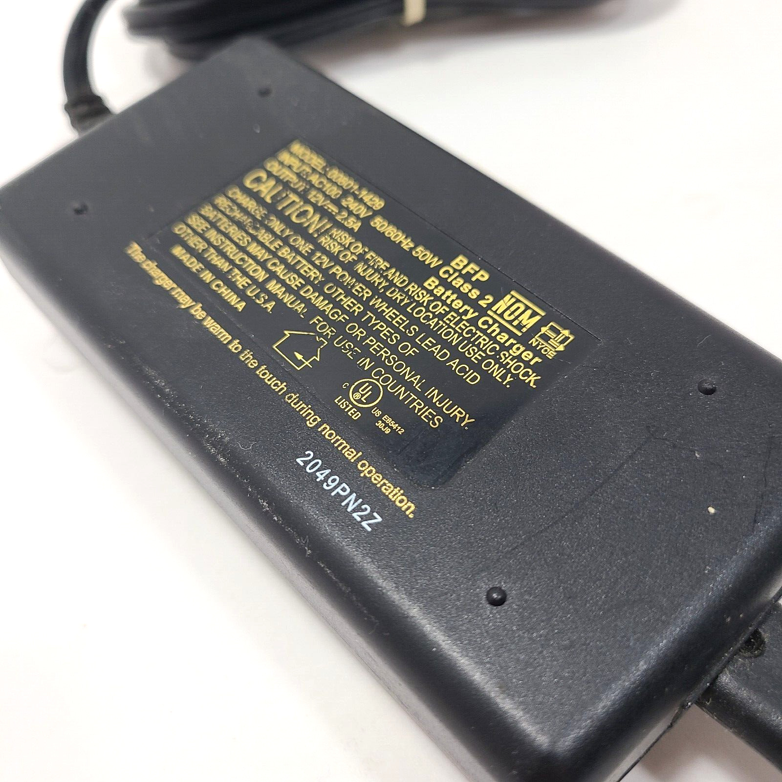 Fisher Price Power Wheels 12 Volt Quick Charger Model 00801-1429