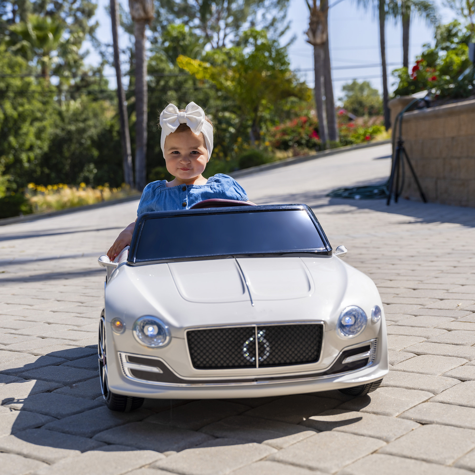 Off-Road Ride On Car with Remote Control Bentley Style 12V Electric Kids Toy AUX