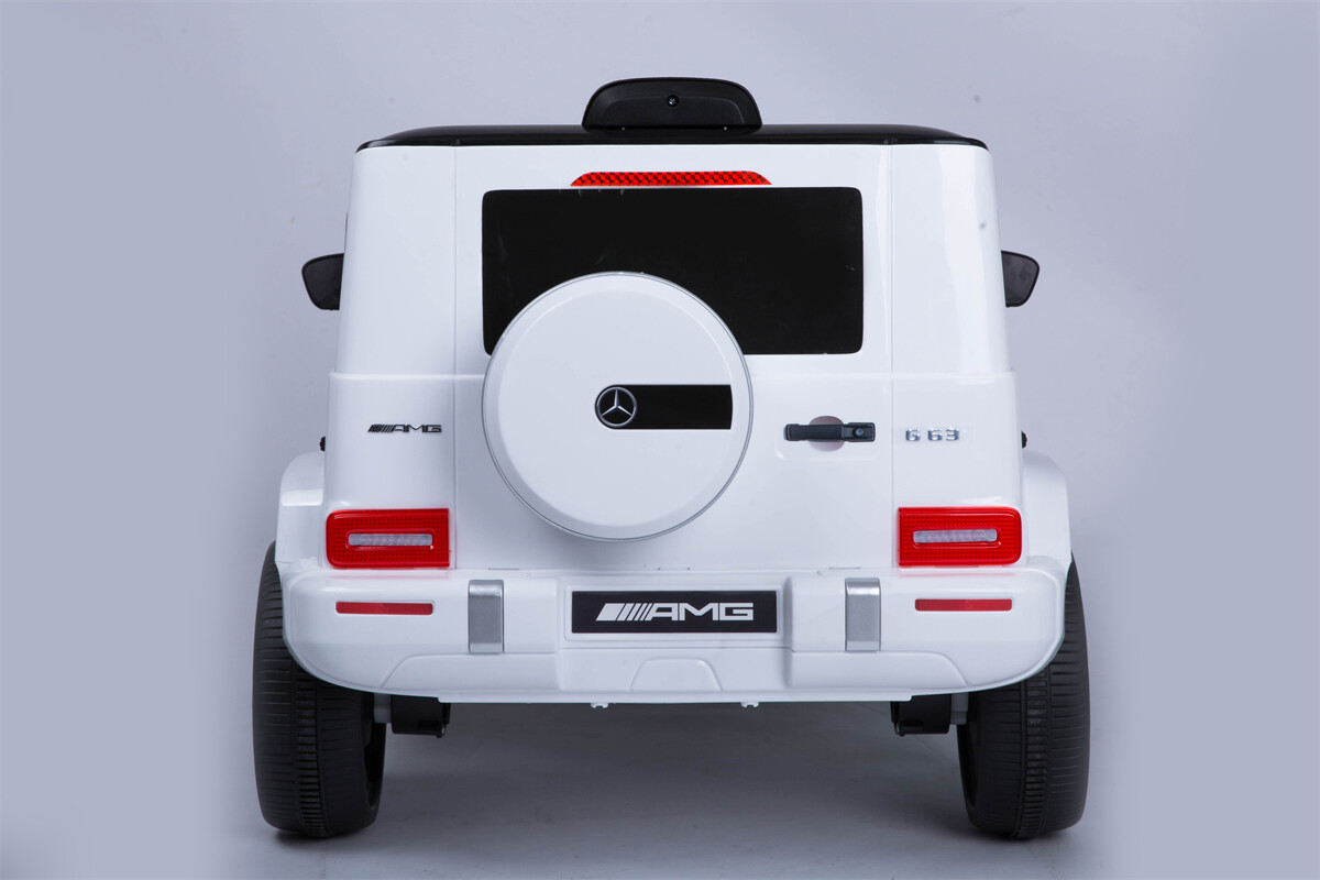12V Electric Kid Ride On Toy Car w/ Remote Control 1.8-3.2 MPH for Aged 3-6