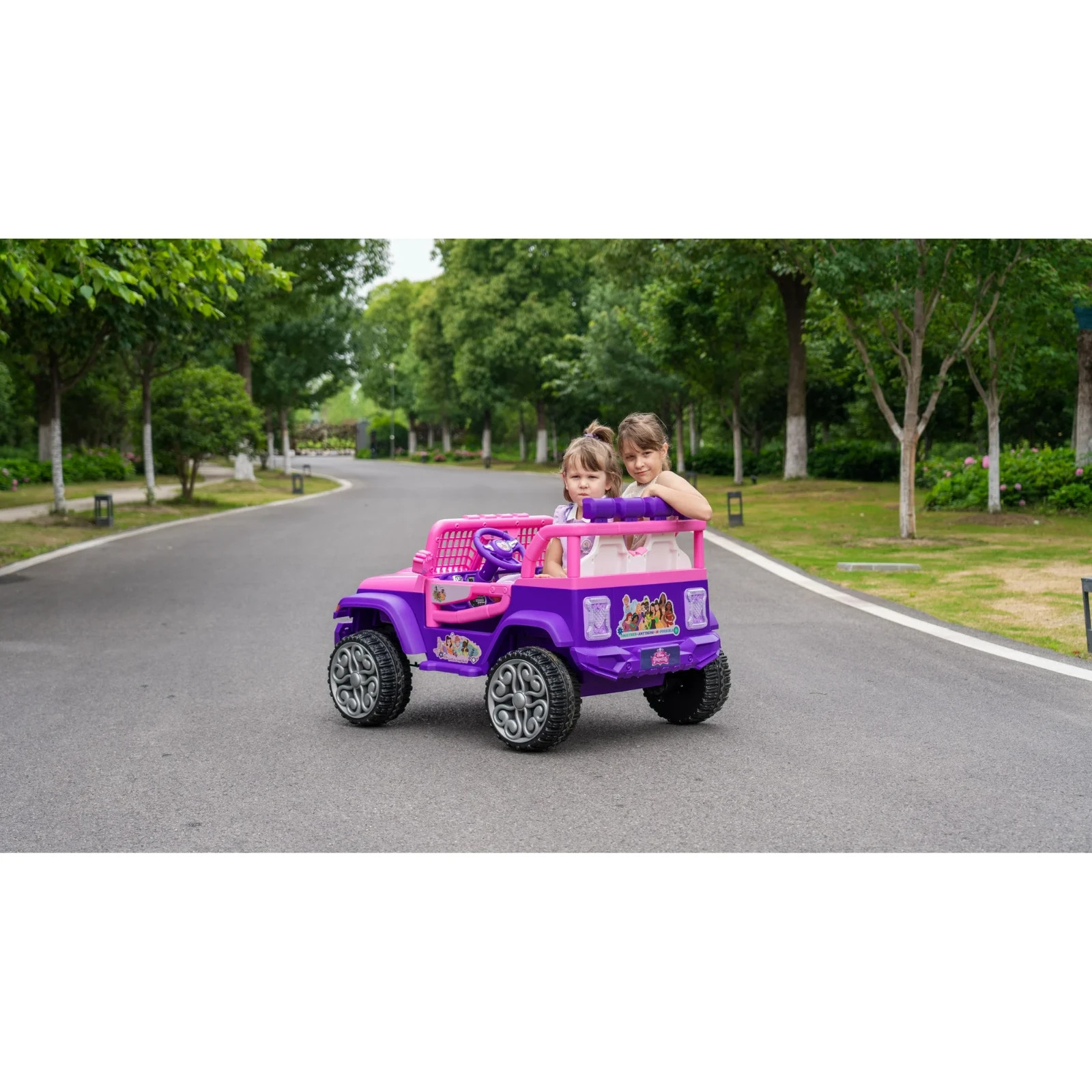 Disney Princess Voyager 12V Battery-Powered Ride-On SUV with Remote, Ages 3+