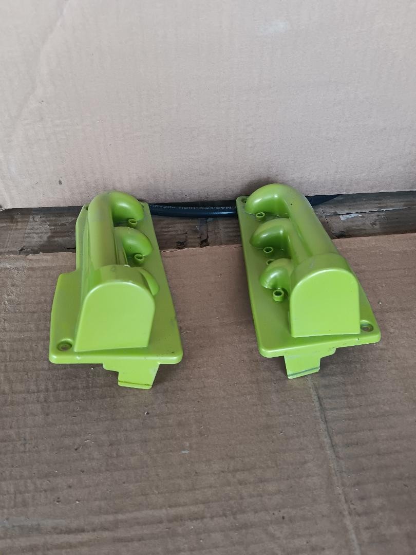 PAIR OF REAR EXHAUST PIPES – POWER WHEELS DUNE RACER
