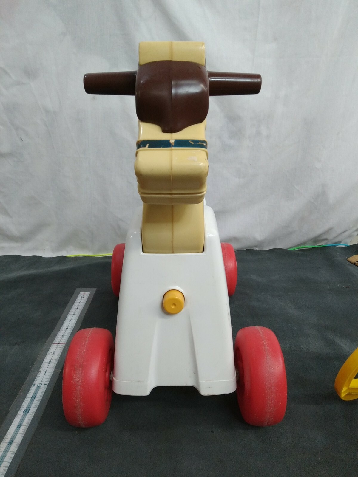 Tonka Ride On Toy With 2 Interchangeable Heads preowned