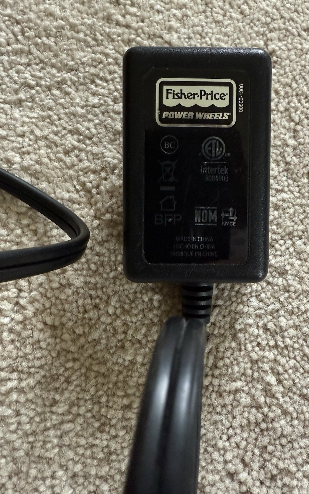 GENUINE FISHER PRICE POWER WHEELS- TODDLER 6 VOLT CHARGER Brand New-Damaged Box