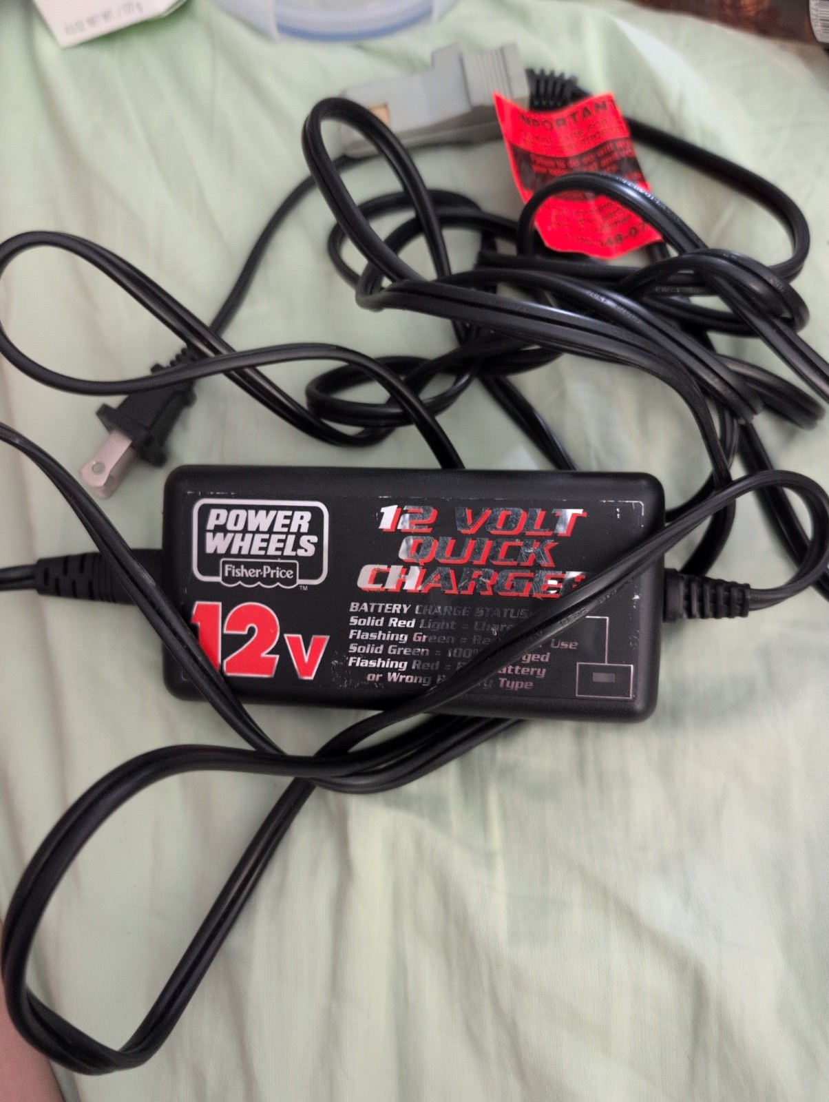 Fisher-Price Power Wheels 12 Volt Quick Battery Charger 00801-1429 AC100-240V
