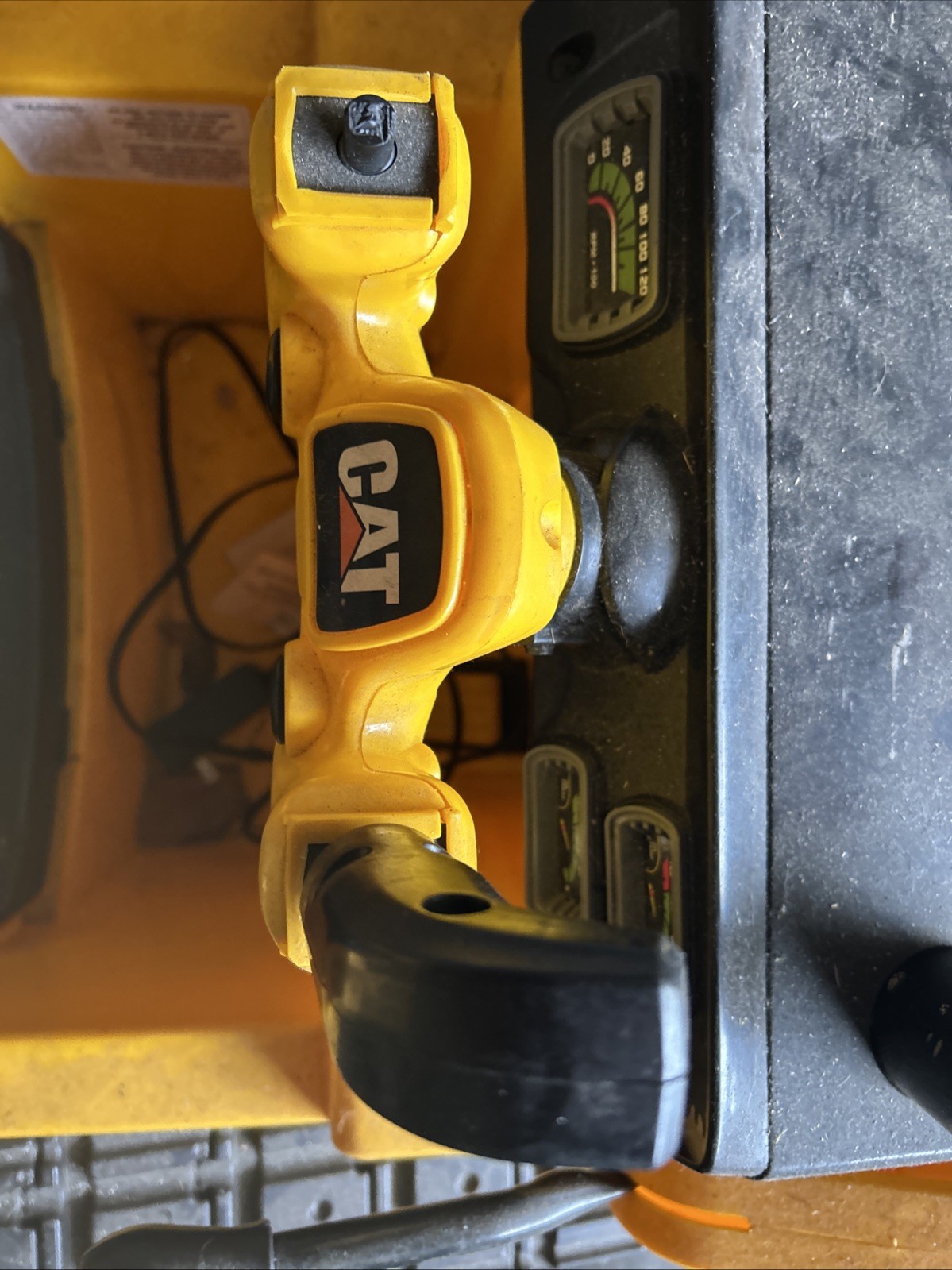 Kid Trax CAT Bull Dozer