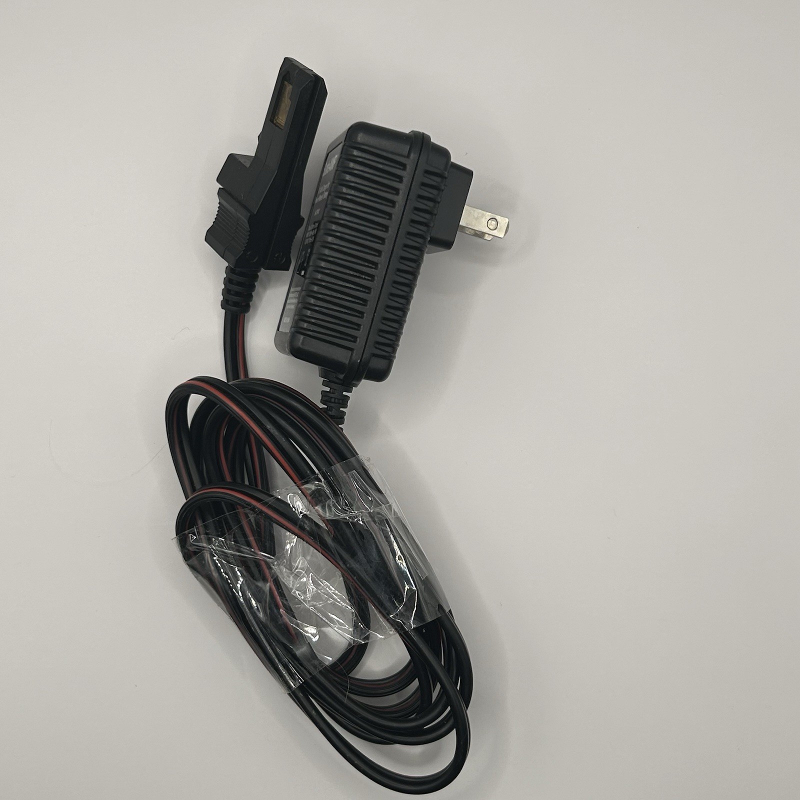 Safe Amp Power Wheels charger SA-CPW12 12v black plug