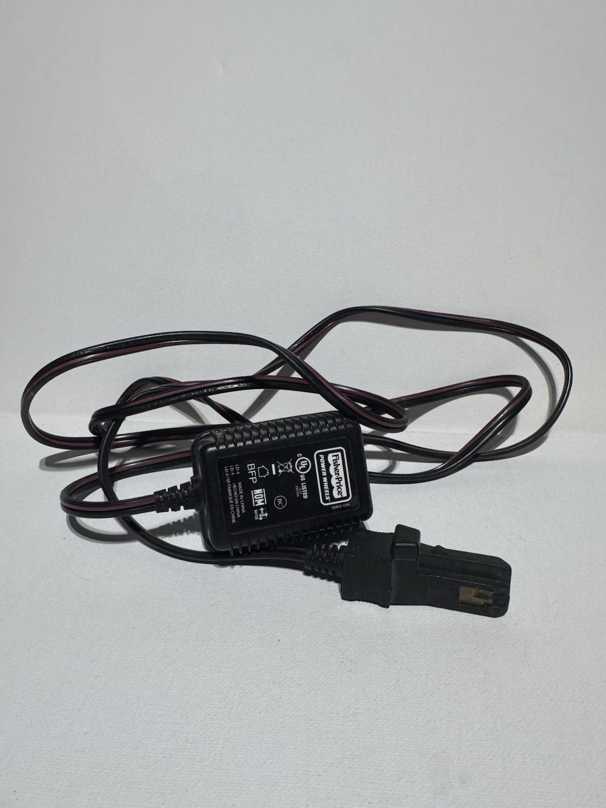 Power Wheels Fisher Price 12 Volt 12V Battery Charger 00801-1778 Genuine T6