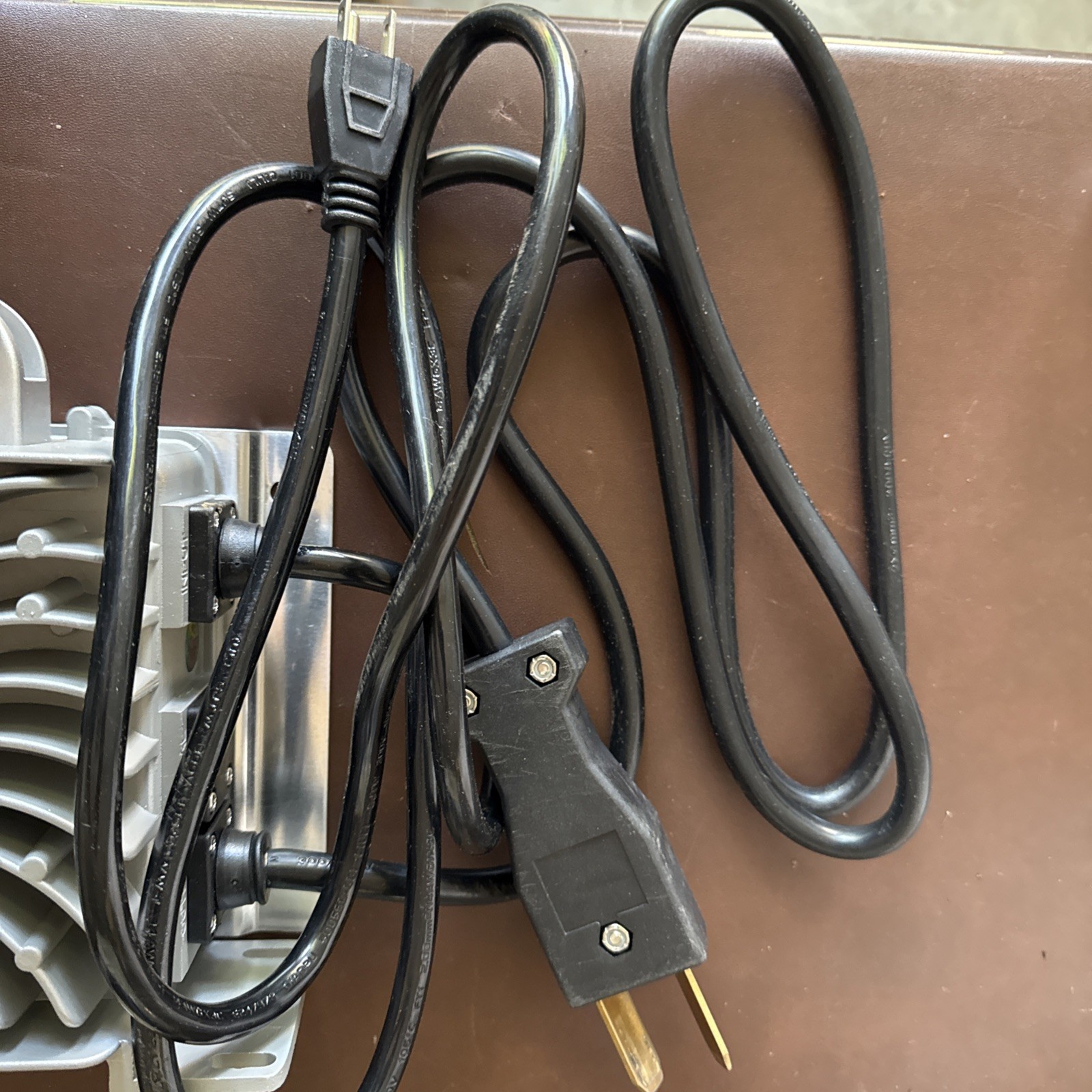 36V 20A Battery Charger for 36 Volt Club Car/Yamaha Golf Cart. Open Box