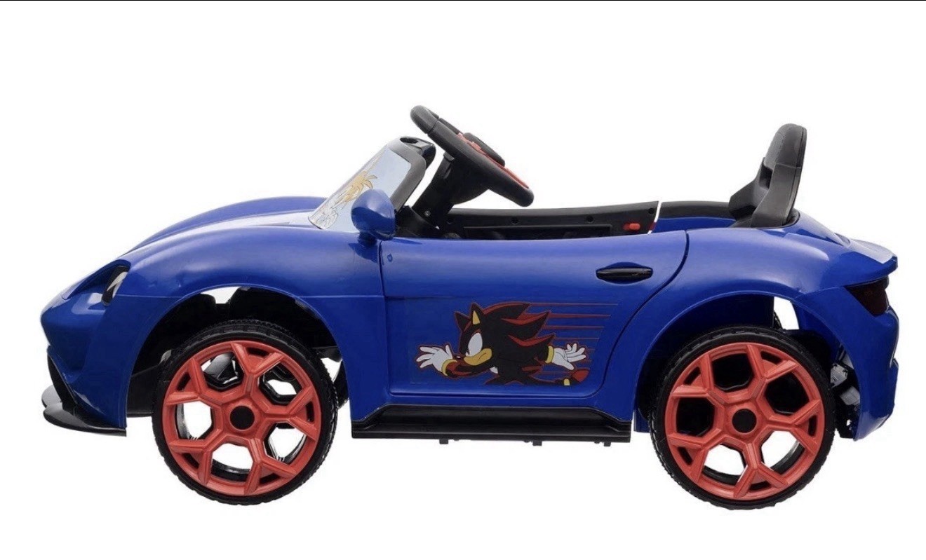 SEGA Sonic the Hedgehog 12V Battery Convertible Ride-On Car Blue Red Wheels