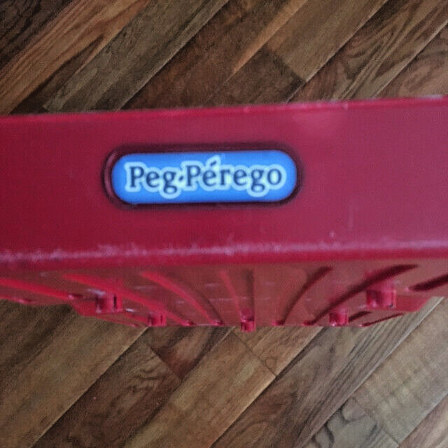 Peg Perego Case IH Magnum Trailer Used Parts Lot (FRAME NOT INCLUDED) Good Cond