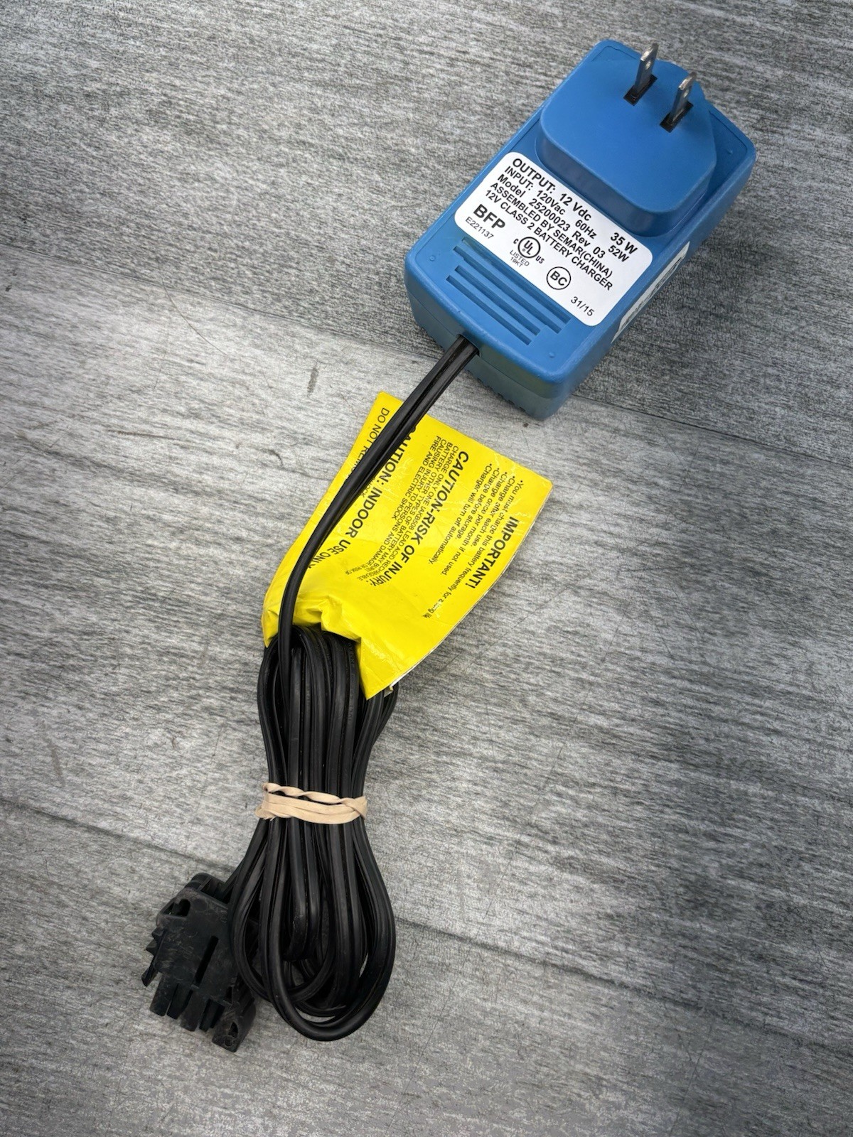 Peg Perego OEM 12-Volt Class 2 Ride On Toy Battery Charger 25200023 John Deere