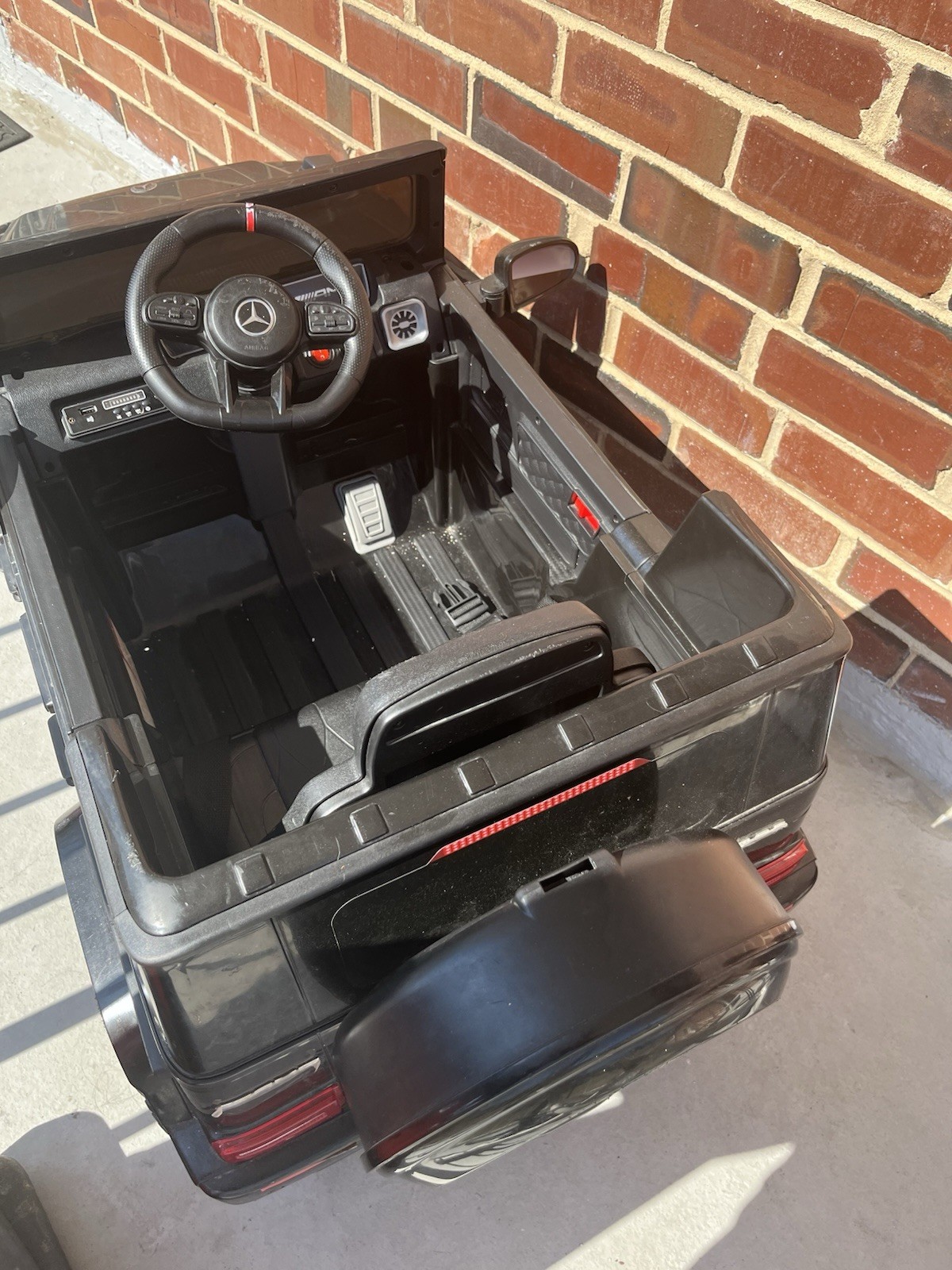 Mercedes-Benz G-Class Black Battery Operated Ride-On Toy Car