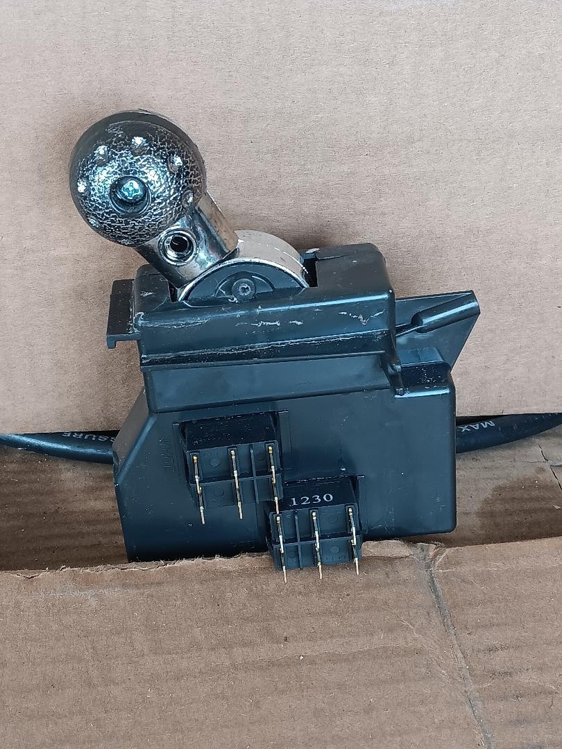 SHIFTER ASSEMBLY W/2 SWITCHES – POWER WHEELS DUNE RACER