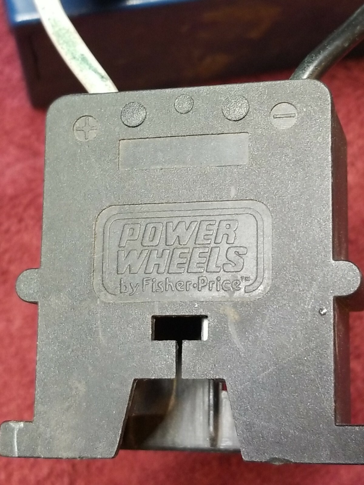 Schumacher CR-1 Charge ‘n Ride 6/12 Volt Battery Charger w/ 12 V 18 A/Hr Battery