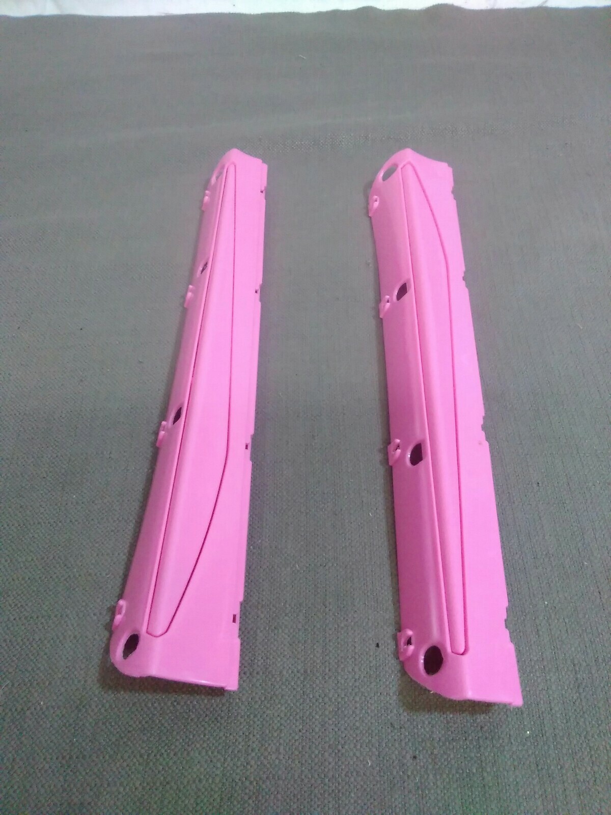 Power Wheels Fisher Price Mercedes-Benz Disney princess AMG45 PINK rocker panels