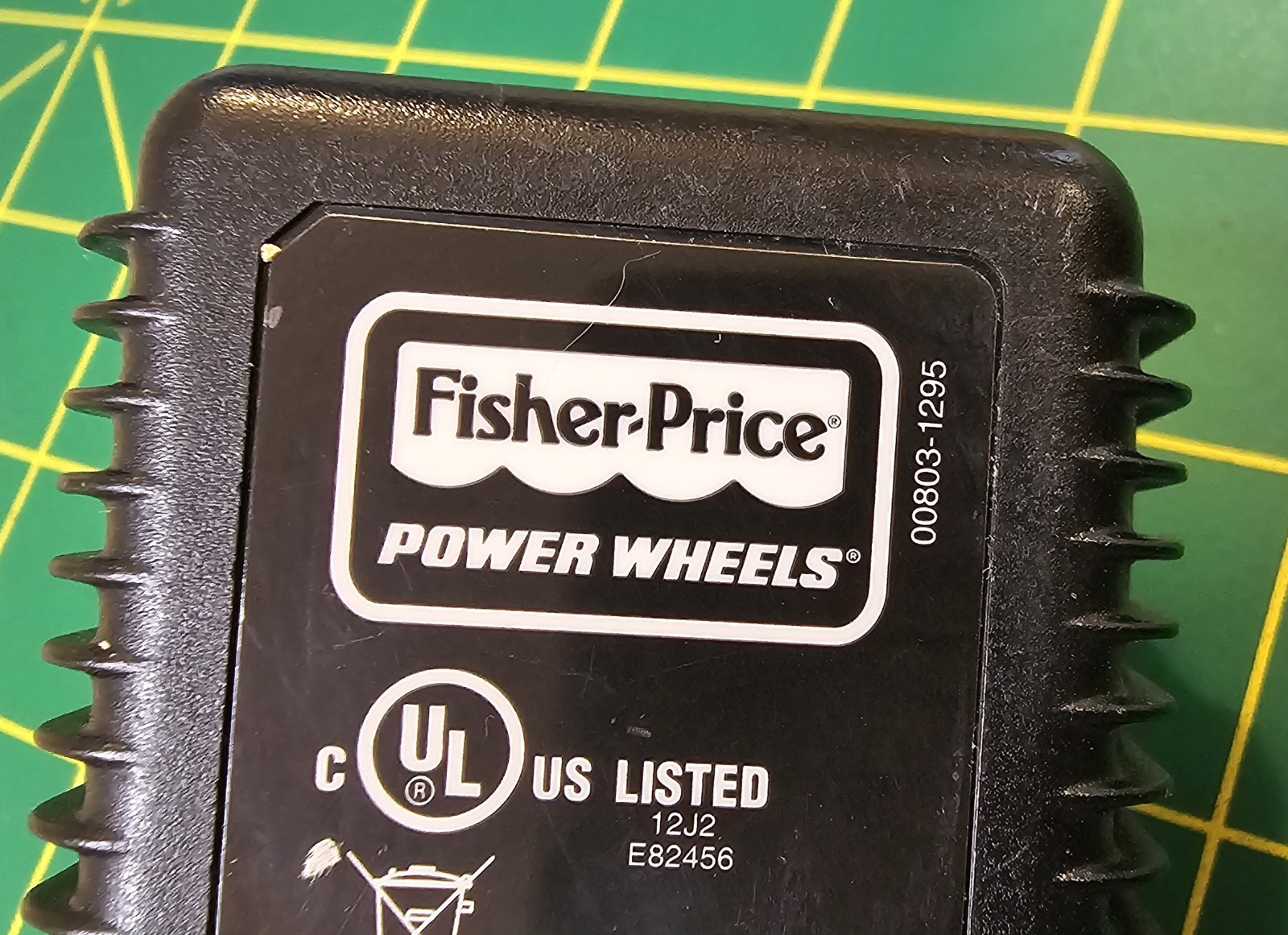 Fisher Price Power Wheels 00803-1295 6V Class 2 Battery Charger OEM Genuine P2