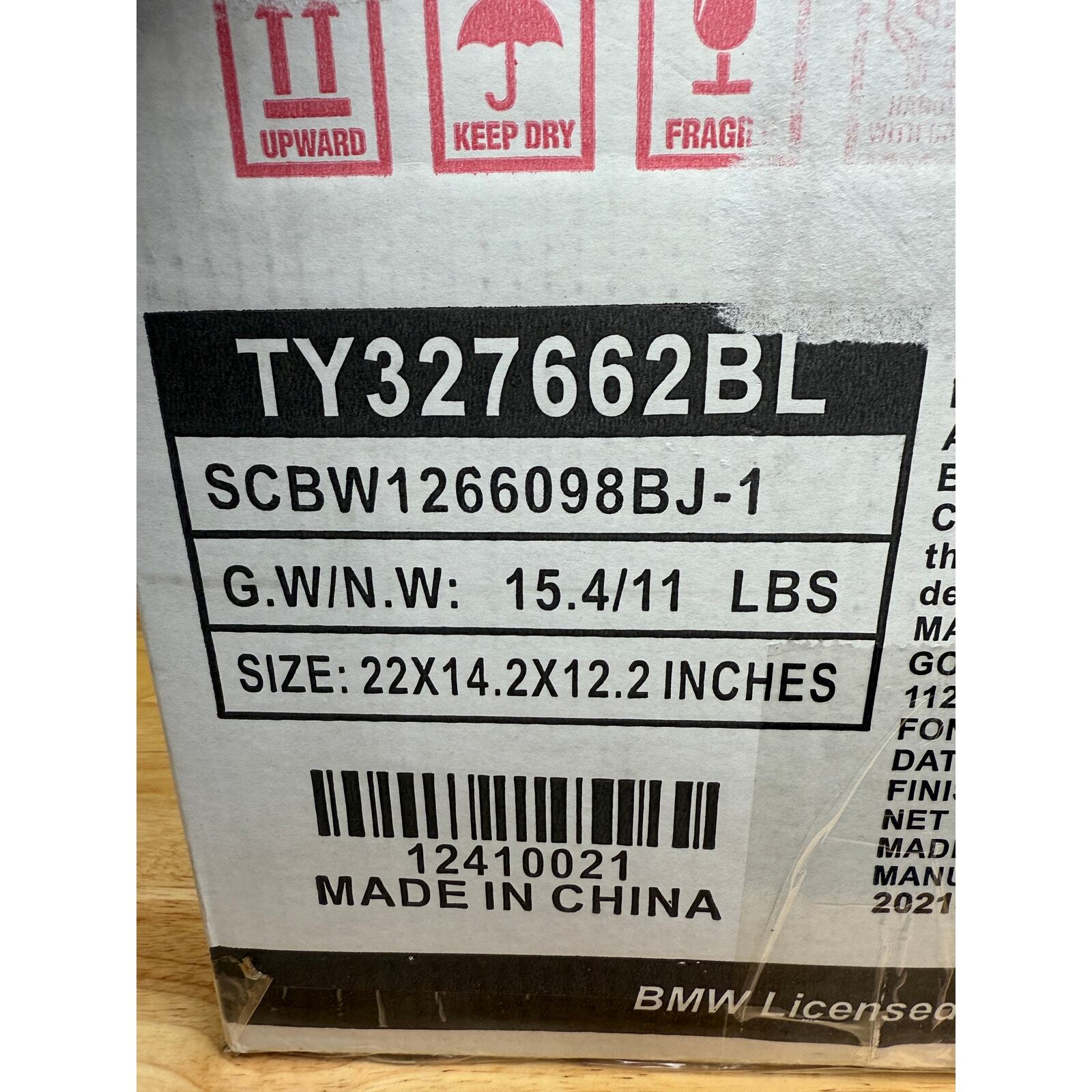 BMW S1000RR Motorcycle Trike Childrens Ride-On Bike Black Red White Bred NEW NIB