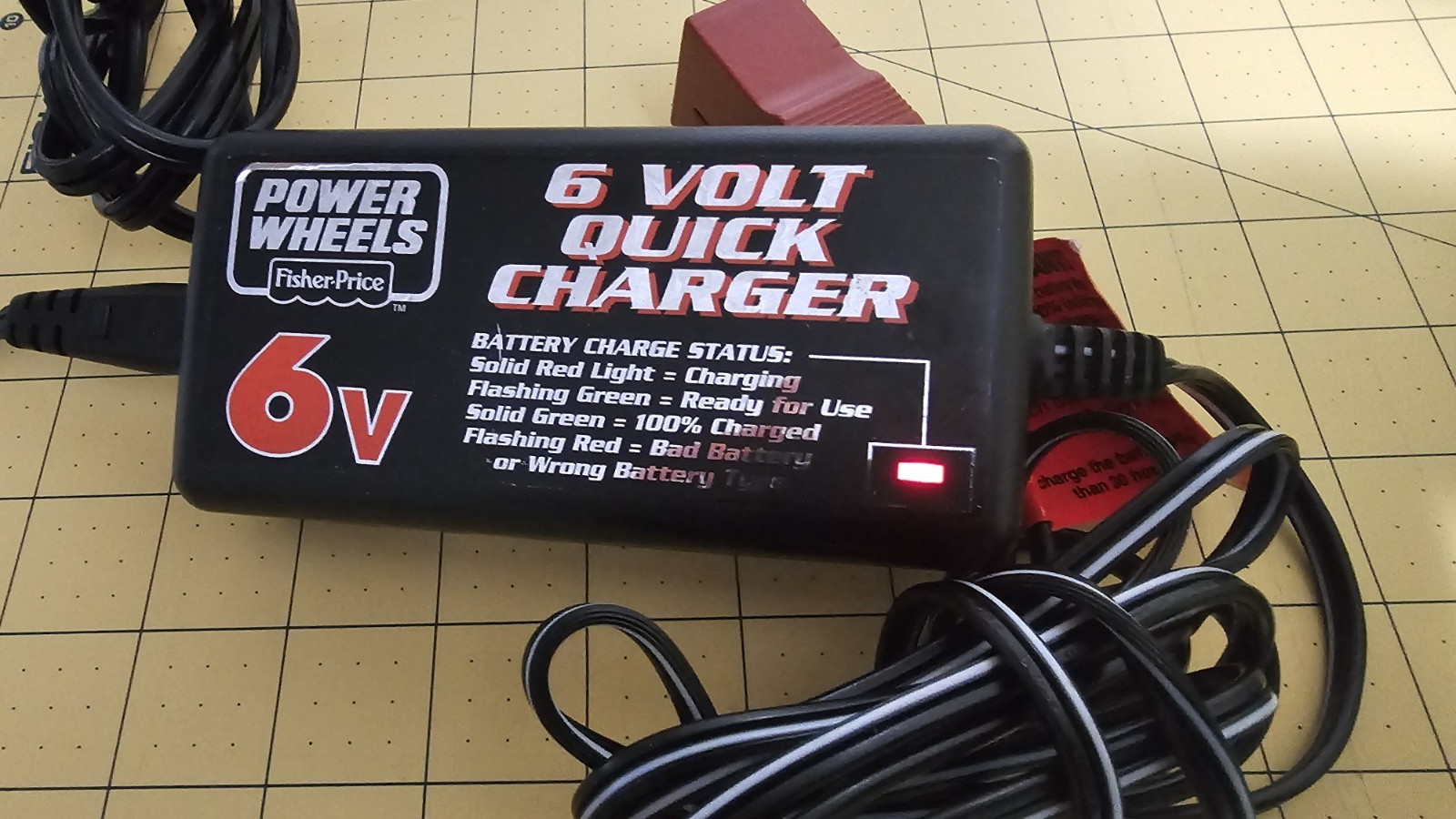 POWER WHEELS FISHER PRICE 6 VOLT QUICK BATTERY 6V 2.5A FAST CHARGER 00801-1484