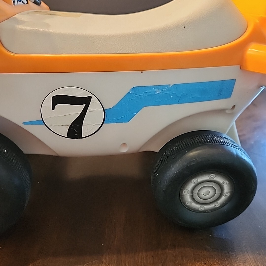 Kiddieland Disney Planes Fire & Rescue Ride On Toy Dusty Crophopper Toddler
