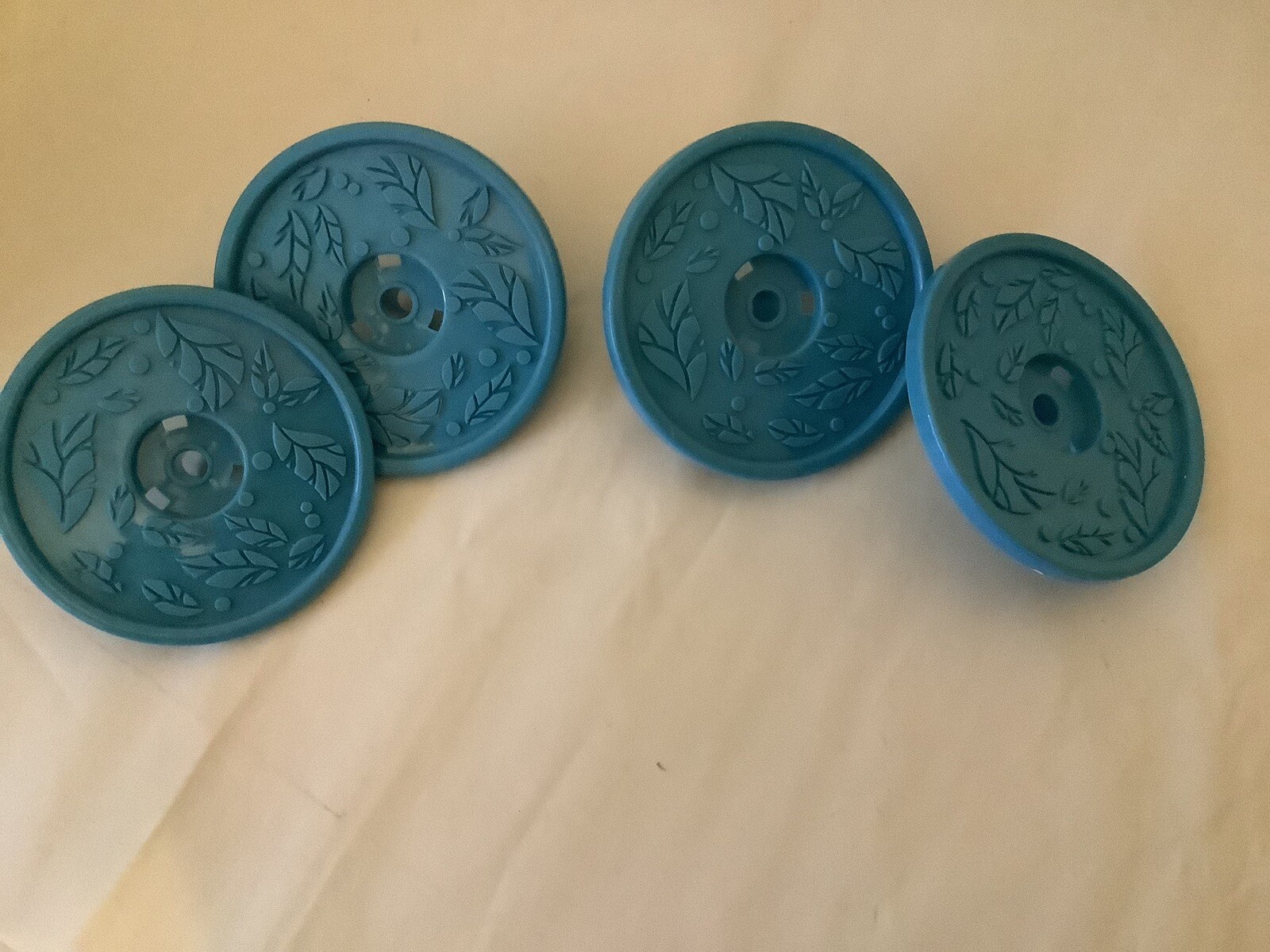 4 HUBCAPS ONLY FOR Kid’s’ Trax 6V Disney Frozen 2 Sing and Ride Power Ride-On