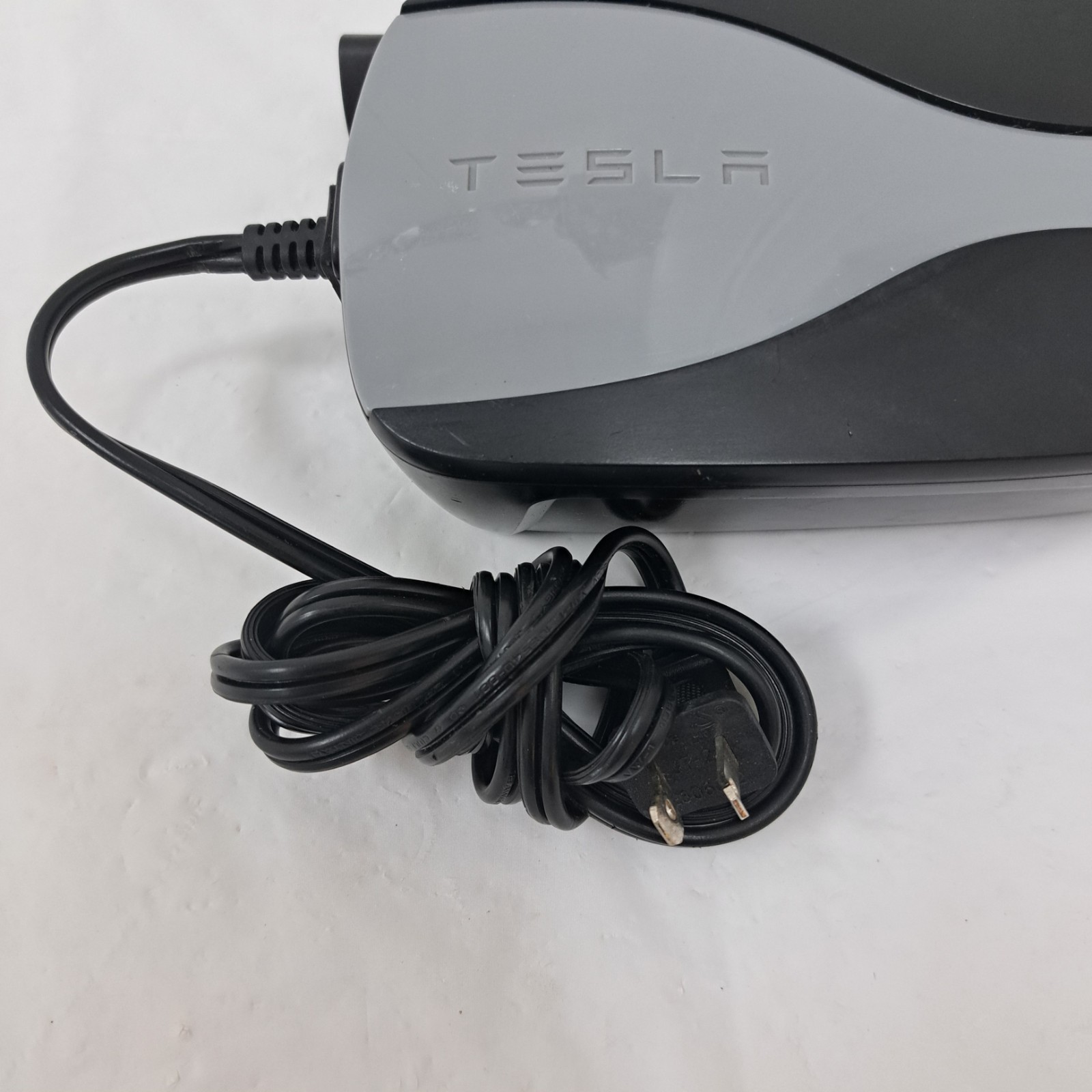 Radio Flyer Battery Charger For Tesla Model S Kids Car Charger RF-C3