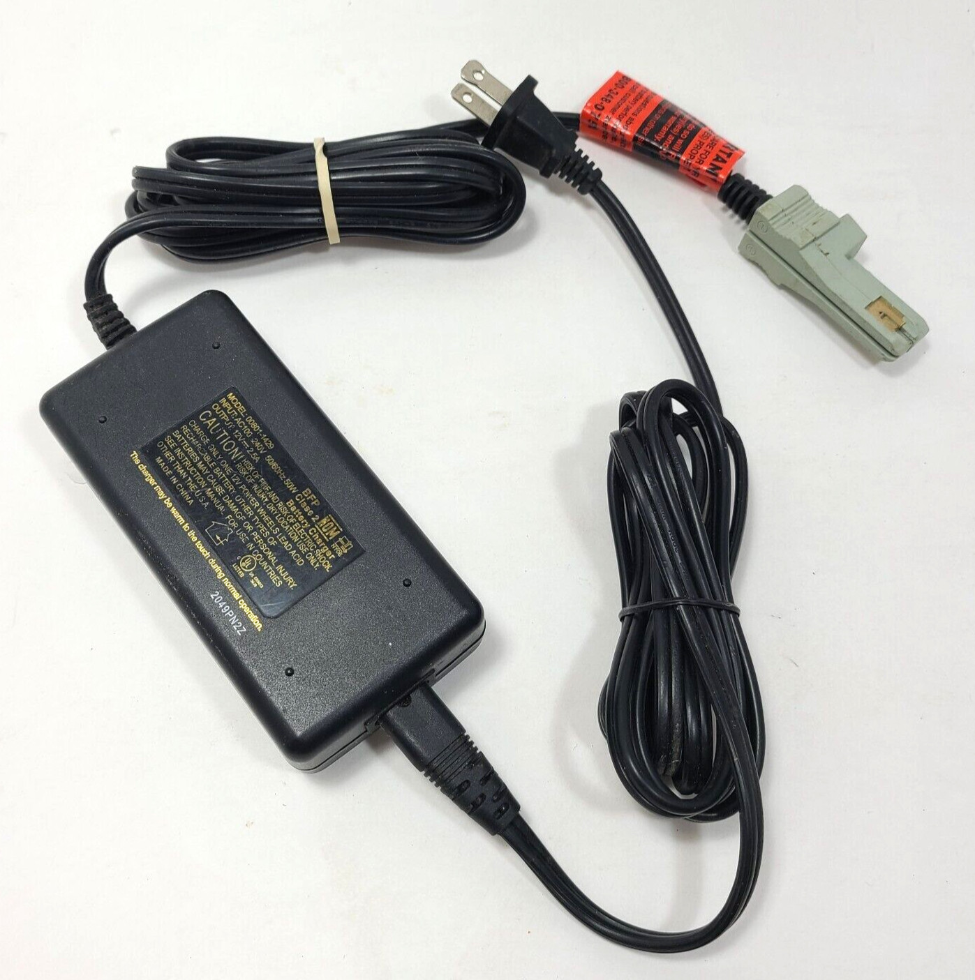 Fisher Price Power Wheels 12 Volt Quick Charger Model 00801-1429