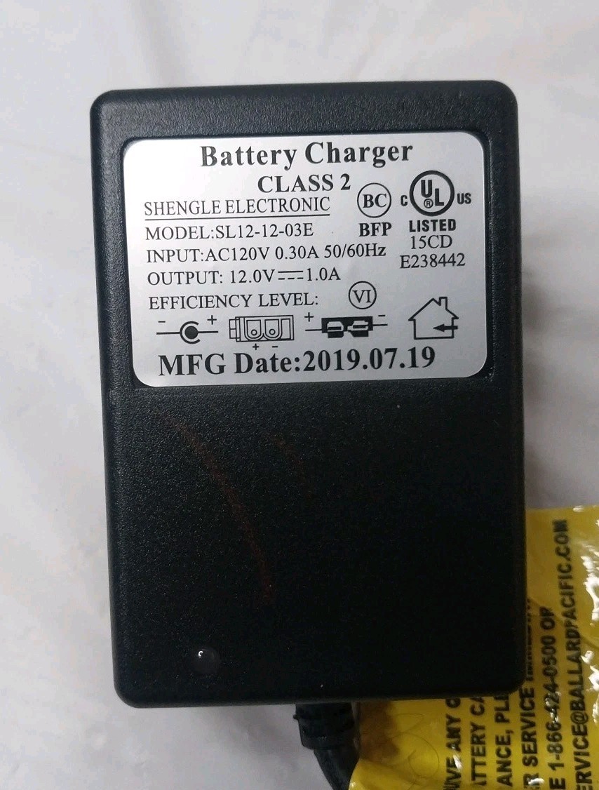 Shengle Electronic Battery Charger Class 2 Model SL12-12-03E Works Free Shipping