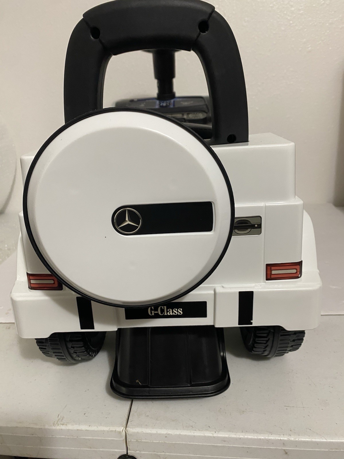 Mercedes-Benz G-class Toddler Toy Car Push and Go Sound 27 x 17 Inches