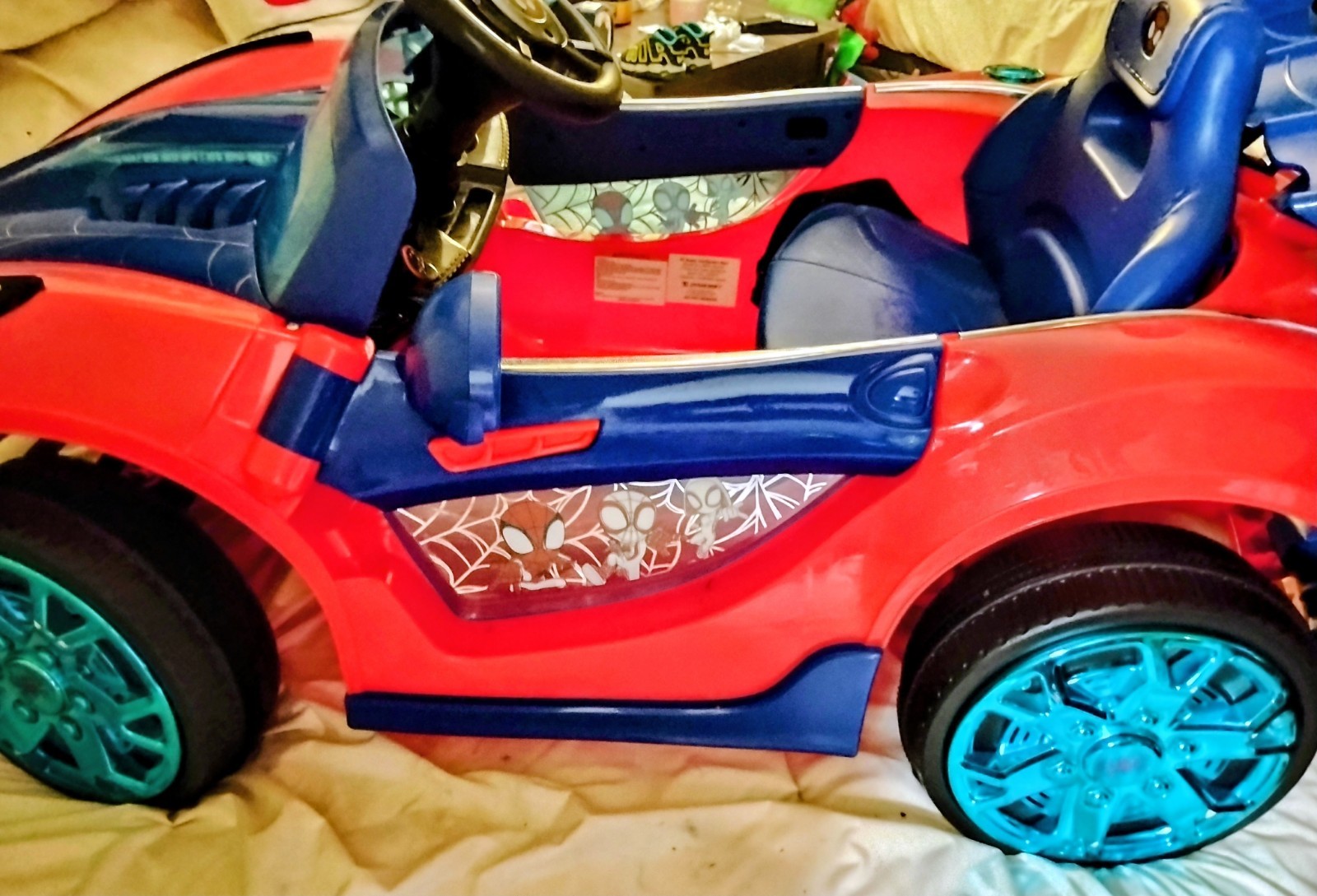 Kids Spider-Man Superhero Battery-Powered Vehicle w/ Authentic Graphics, Ages 3+