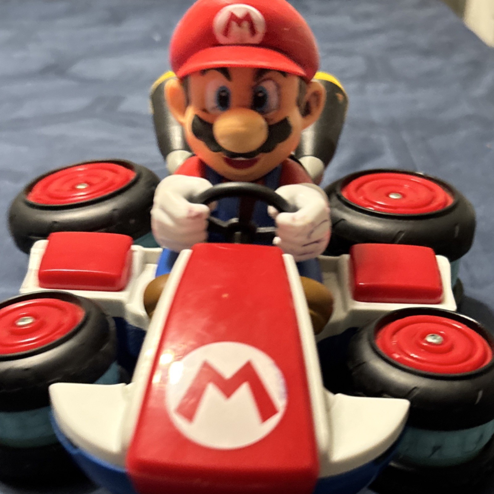 Jakks Super Mario Battery Operated Ride-On Toy Vehicle Red Blue Used