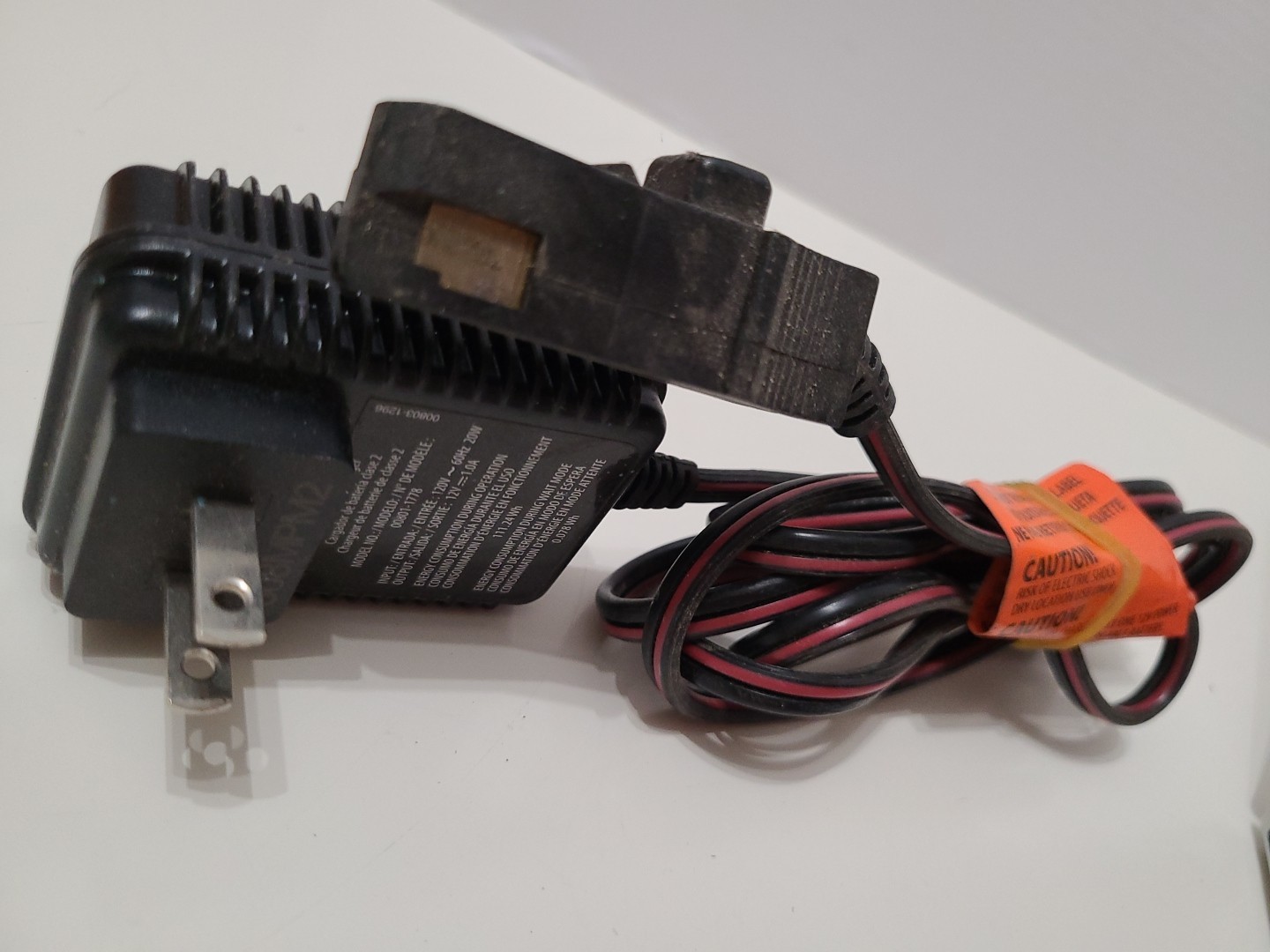 Fisher-Price Power Wheels Class 2 Battery Charger 00801–1778 120v Input