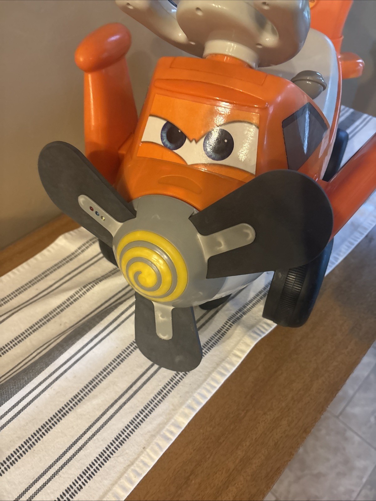 Kiddieland Disney Planes Fire & Rescue Ride On Toy Dusty Crophopper Toddler Wrks